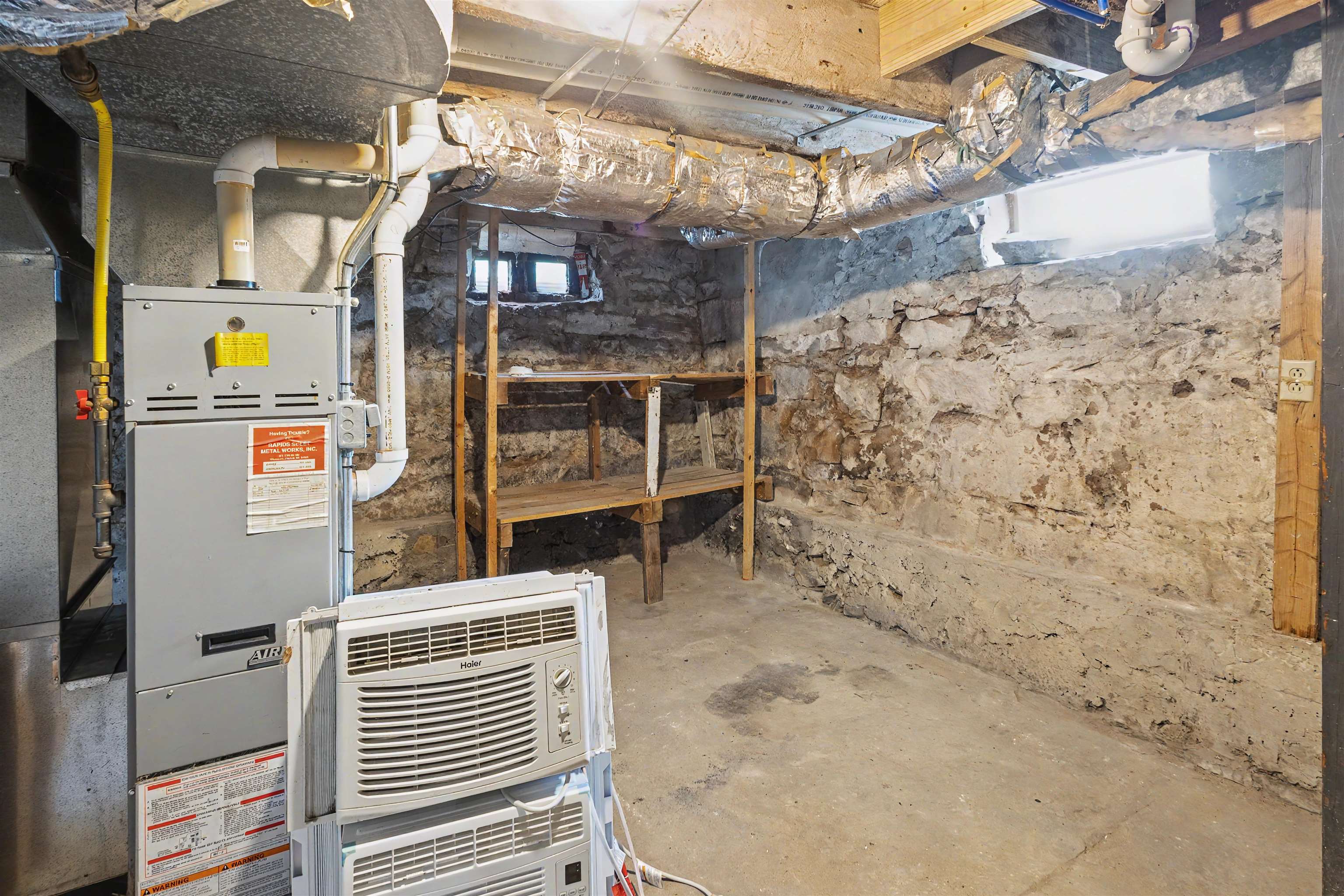 1700 Chestnut Street Property Photo 34