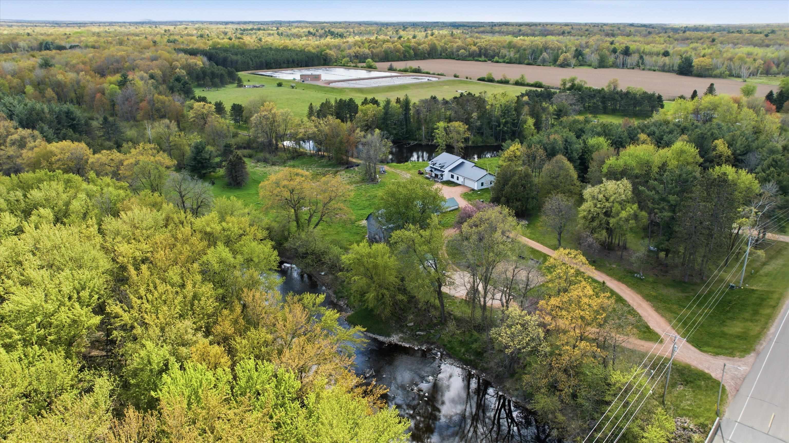 8323 County Road E Property Photo 1
