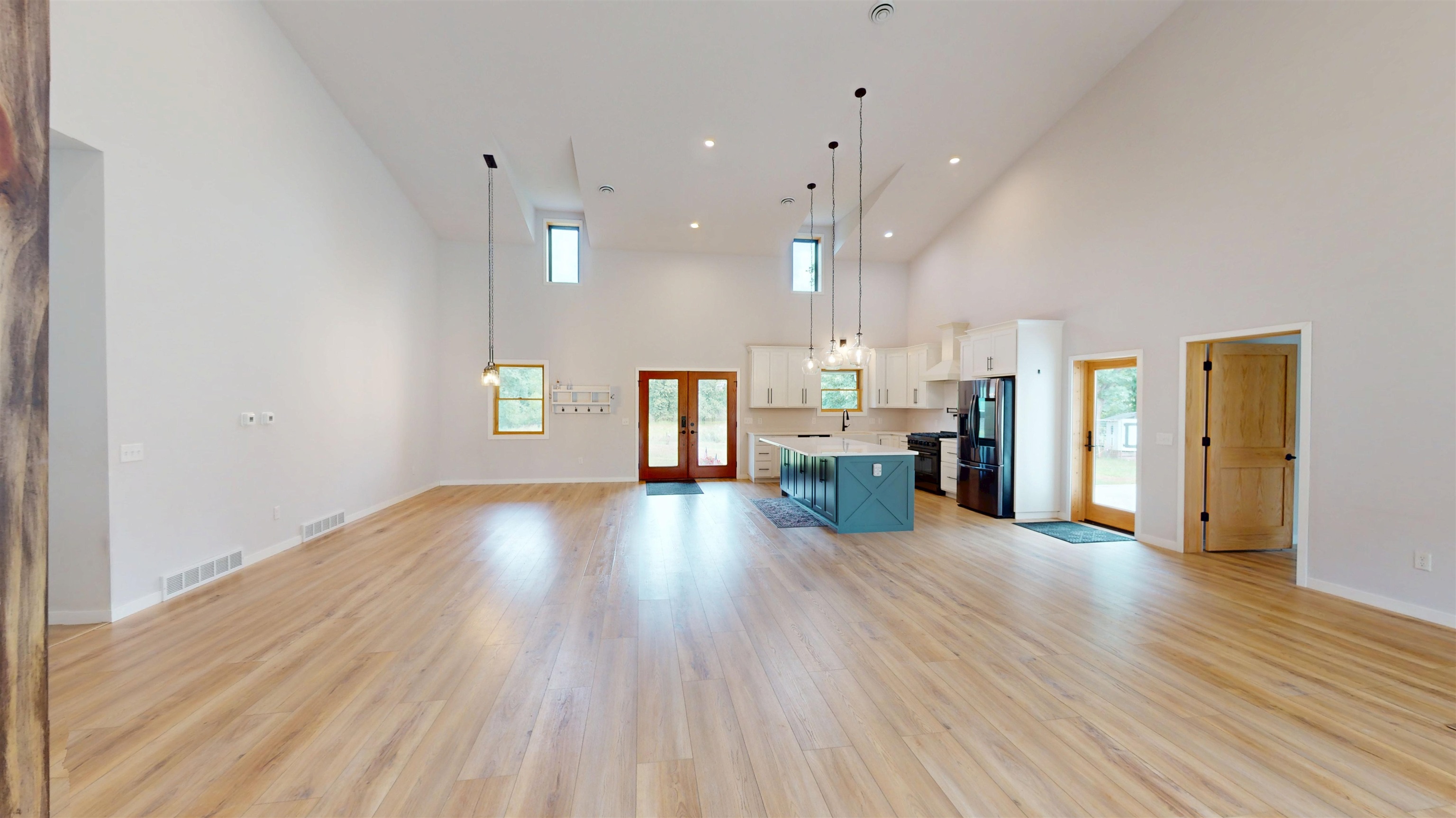 8323 County Road E Property Photo 28