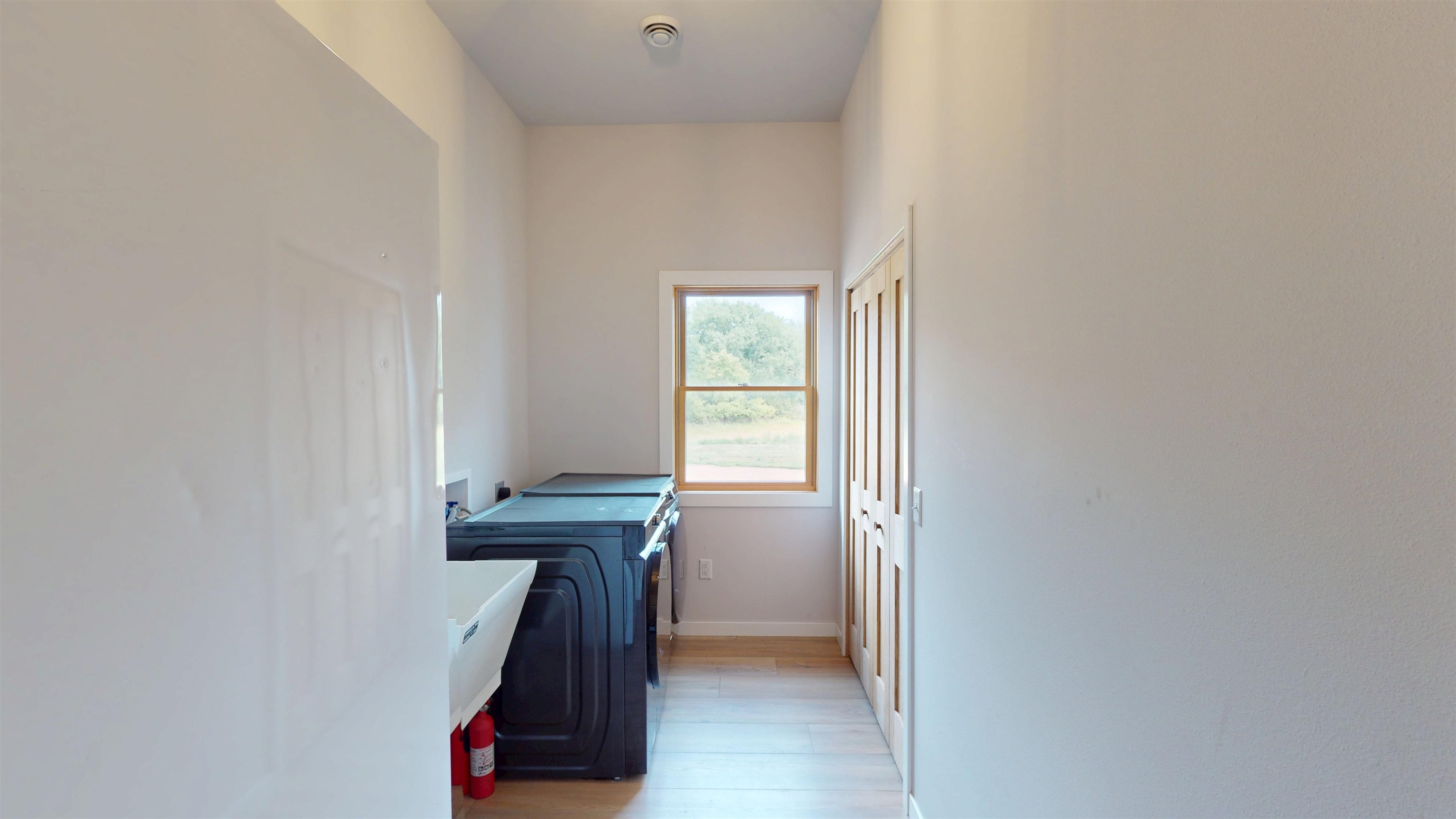 8323 County Road E Property Photo 54