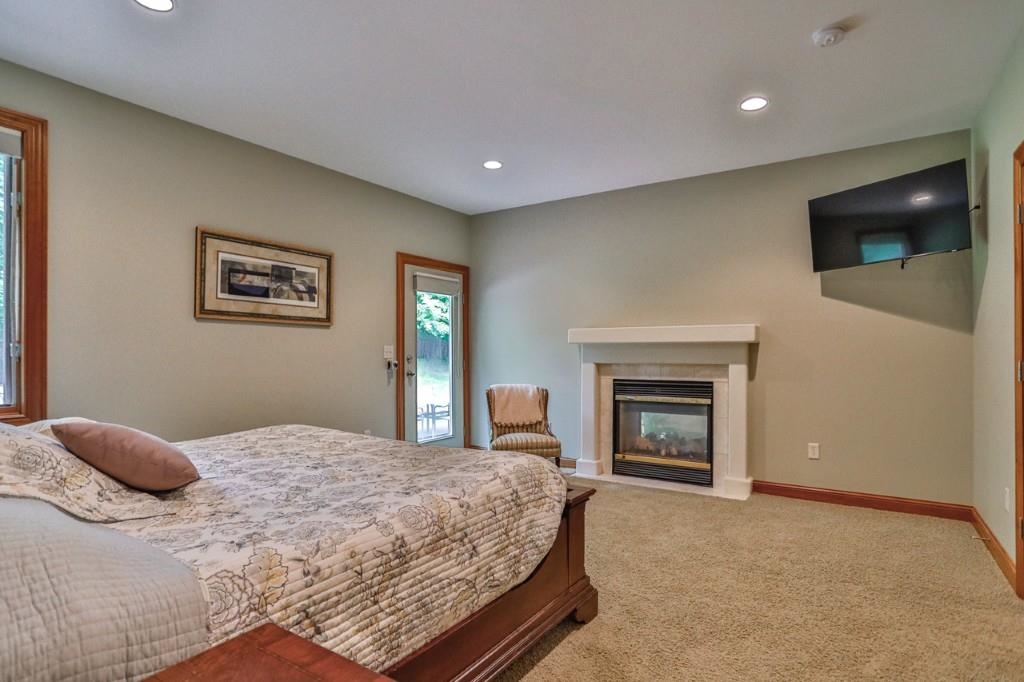 4049 Crestwood Drive Property Photo 30