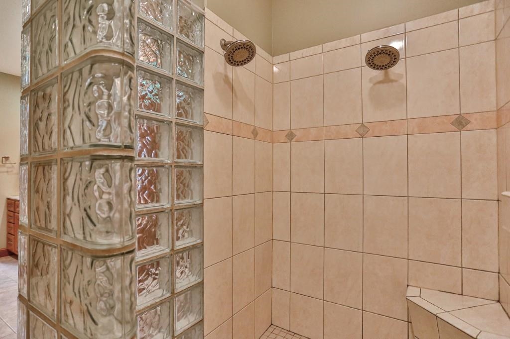 4049 Crestwood Drive Property Photo 32