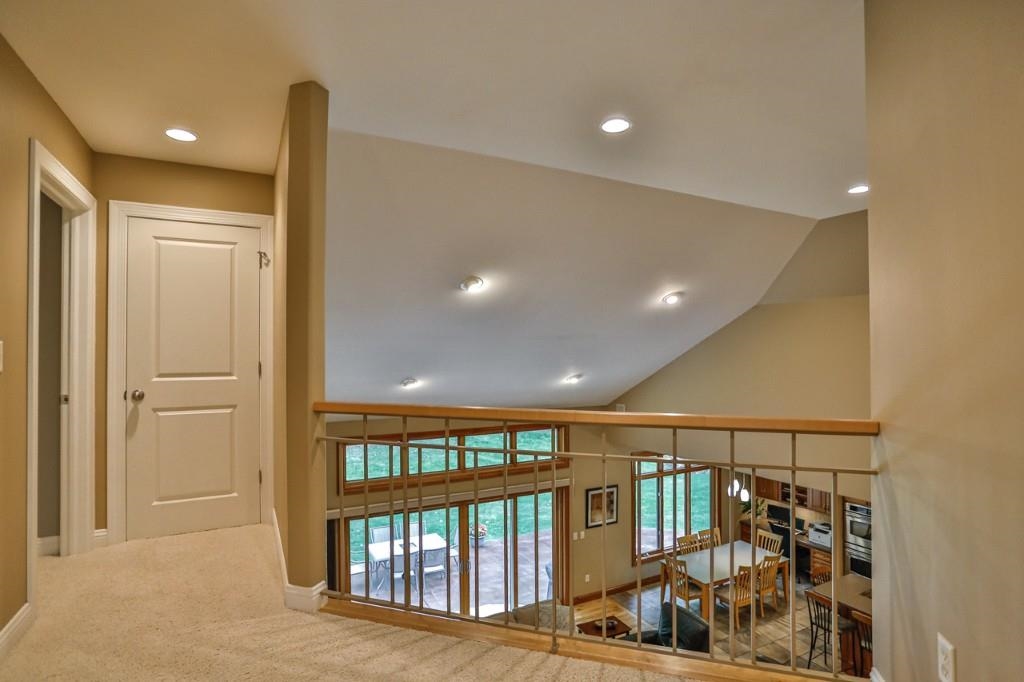 4049 Crestwood Drive Property Photo 36