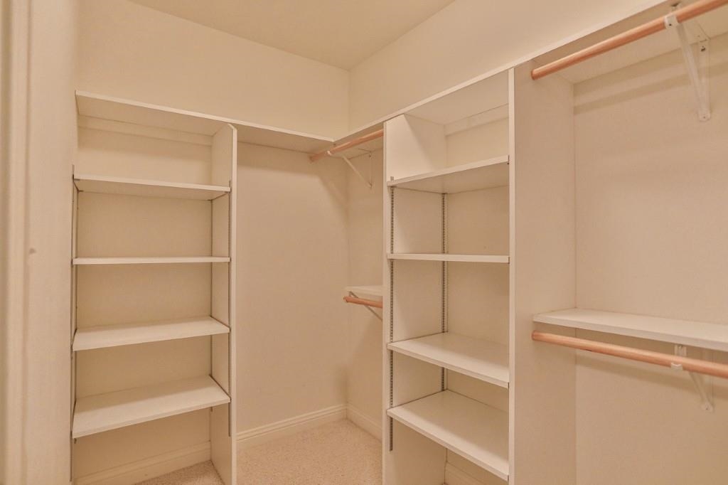 4049 Crestwood Drive Property Photo 45