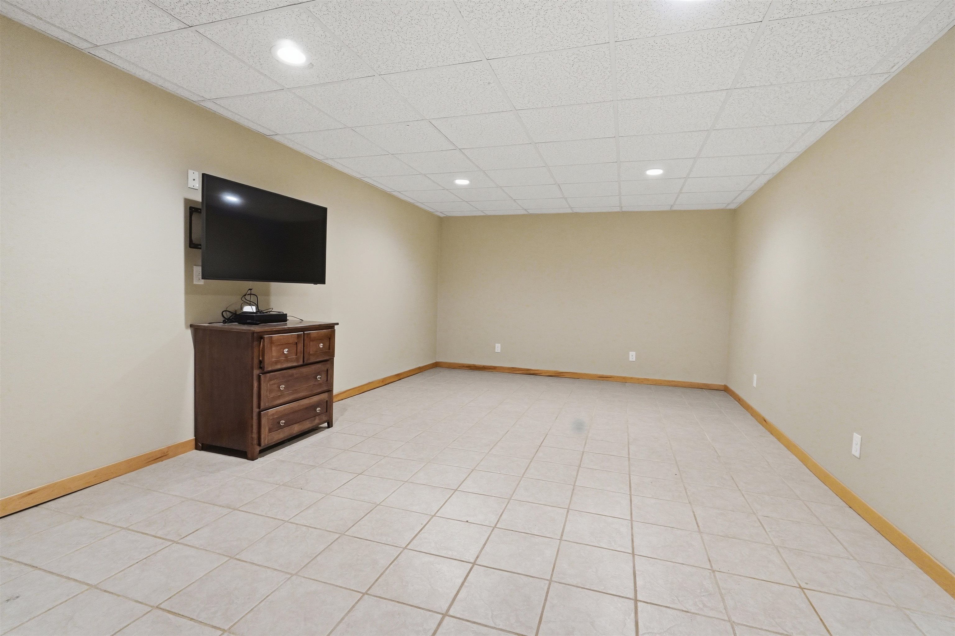 W1364 State Highway 64 Property Photo 15