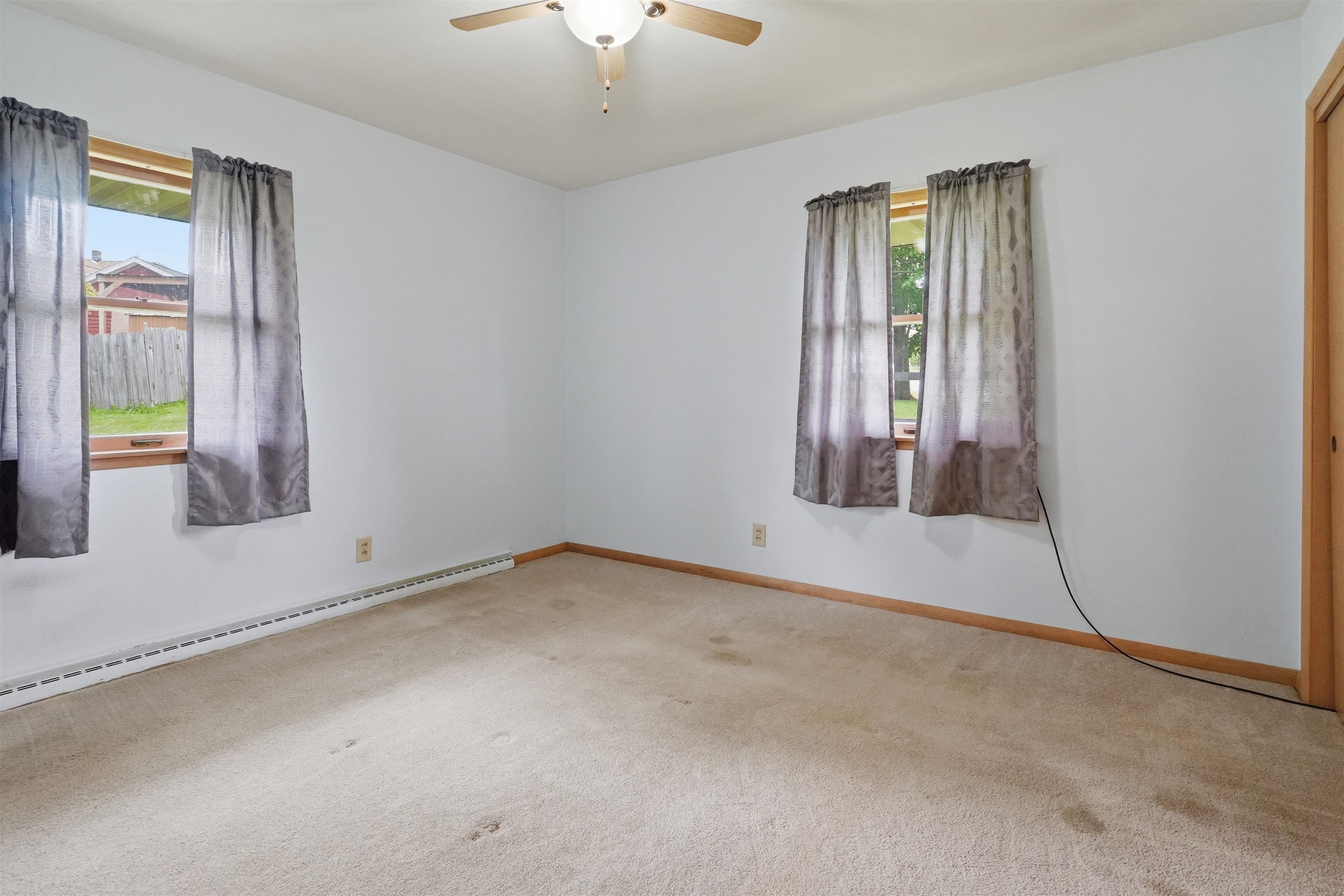 609 8th Street Property Photo 7