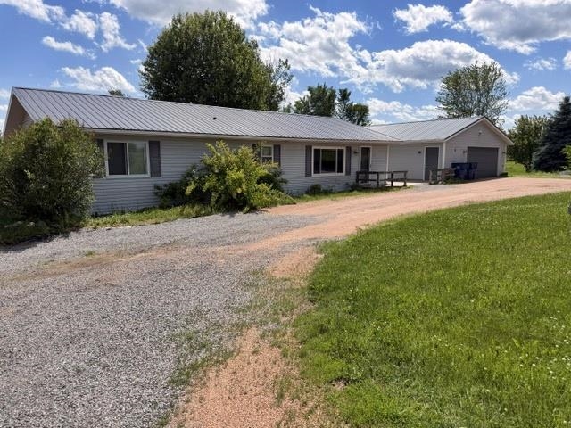 142943 Moon Road Property Photo 1