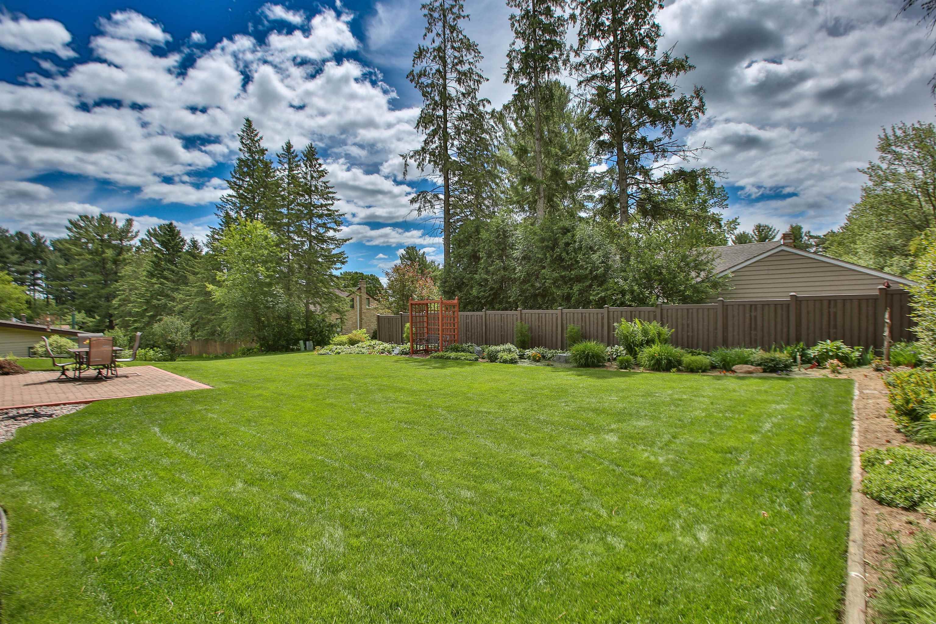 3011 Glendale Avenue Property Photo 8