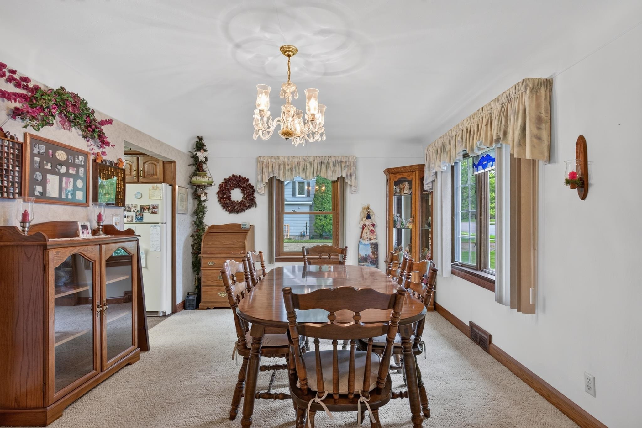 6925 Grotto Avenue Property Photo 4