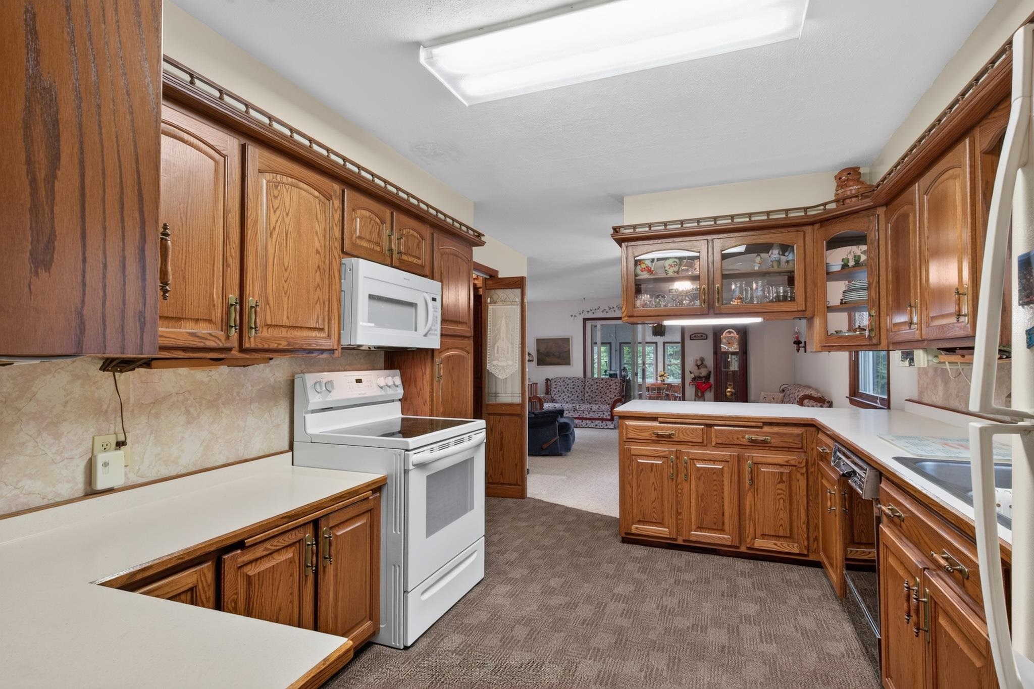 6925 Grotto Avenue Property Photo 8