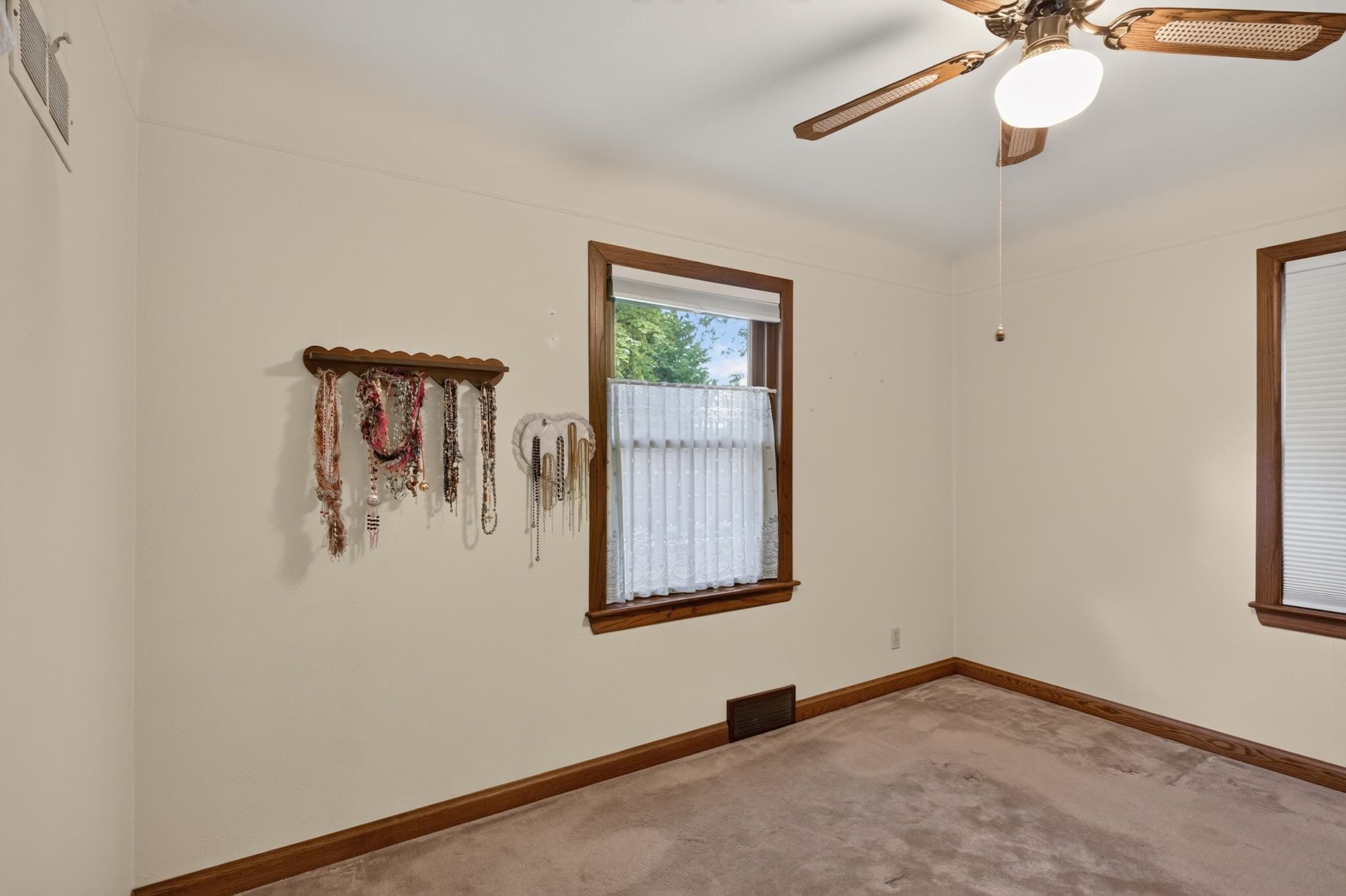 6925 Grotto Avenue Property Photo 22