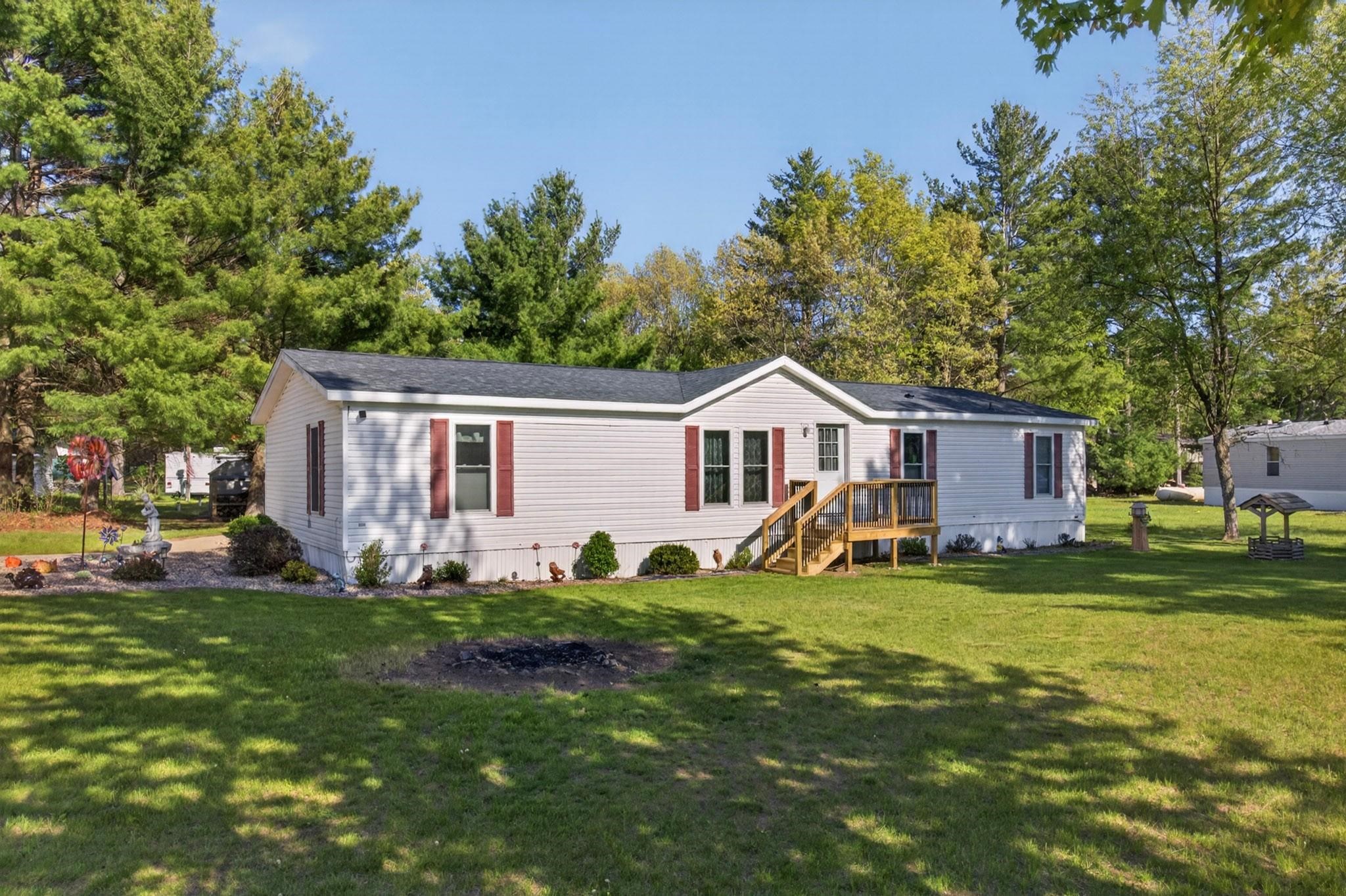 2116 Maple Street Property Photo 1