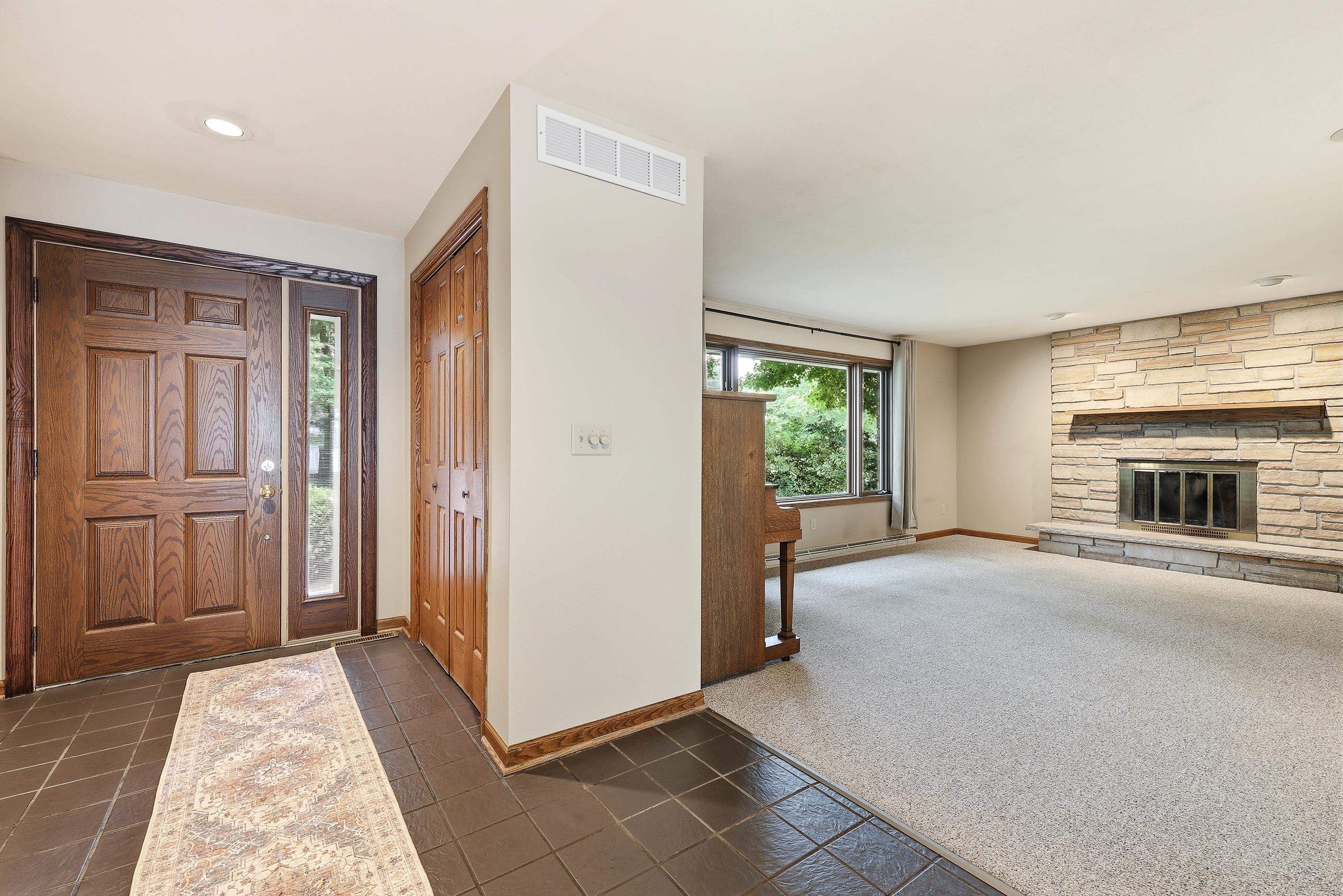 3139 Dans Drive Property Photo 4
