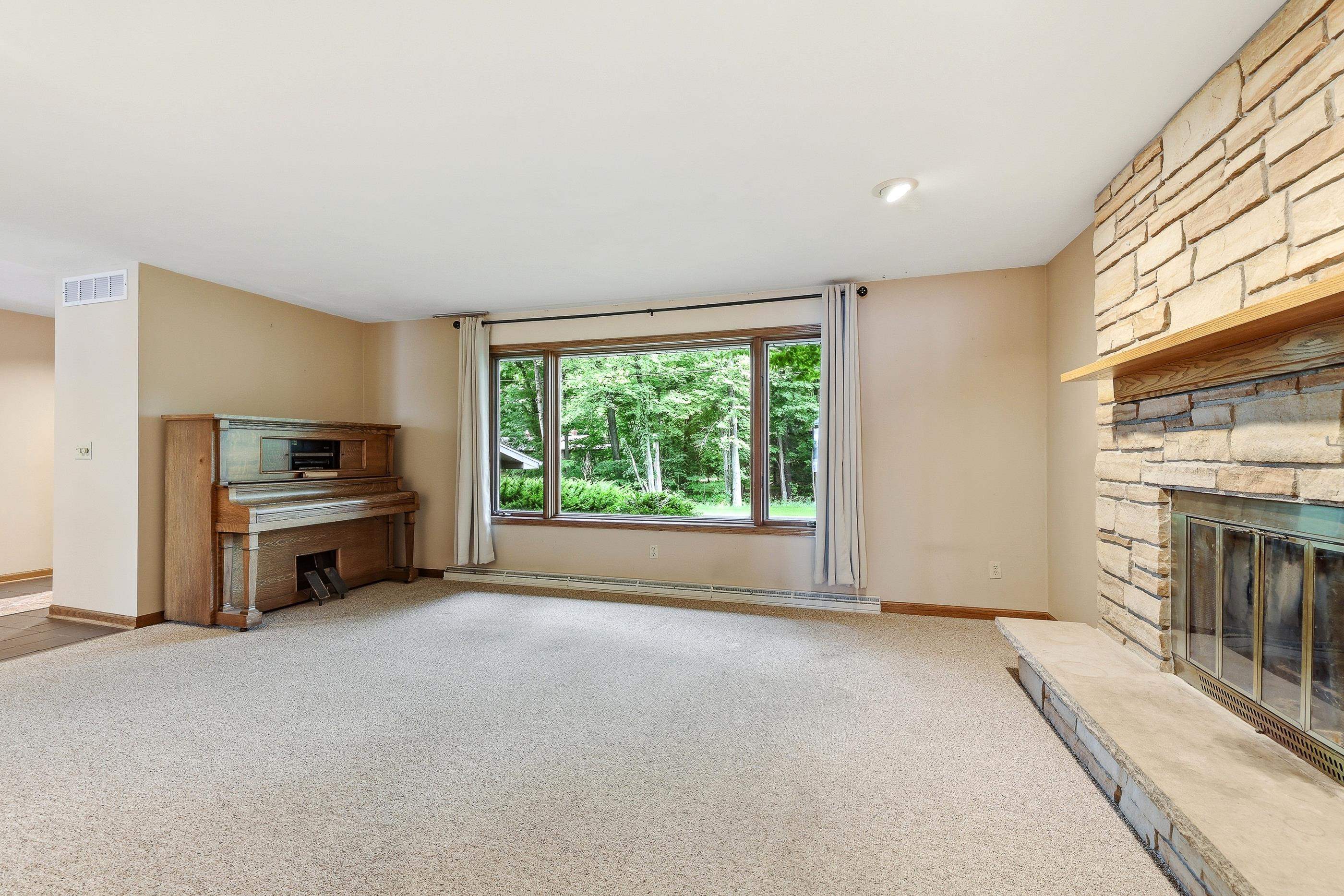 3139 Dans Drive Property Photo 7