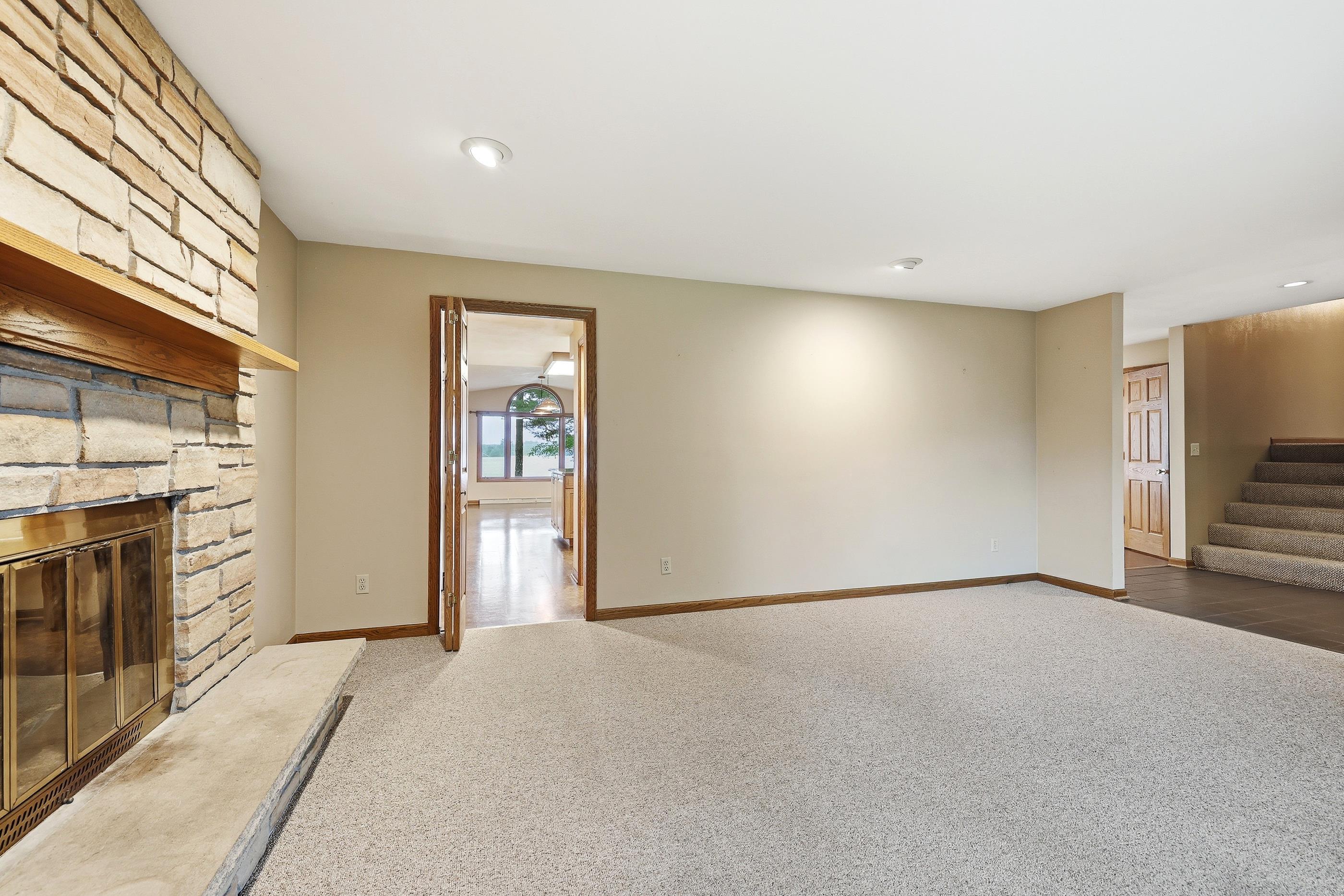 3139 Dans Drive Property Photo 8