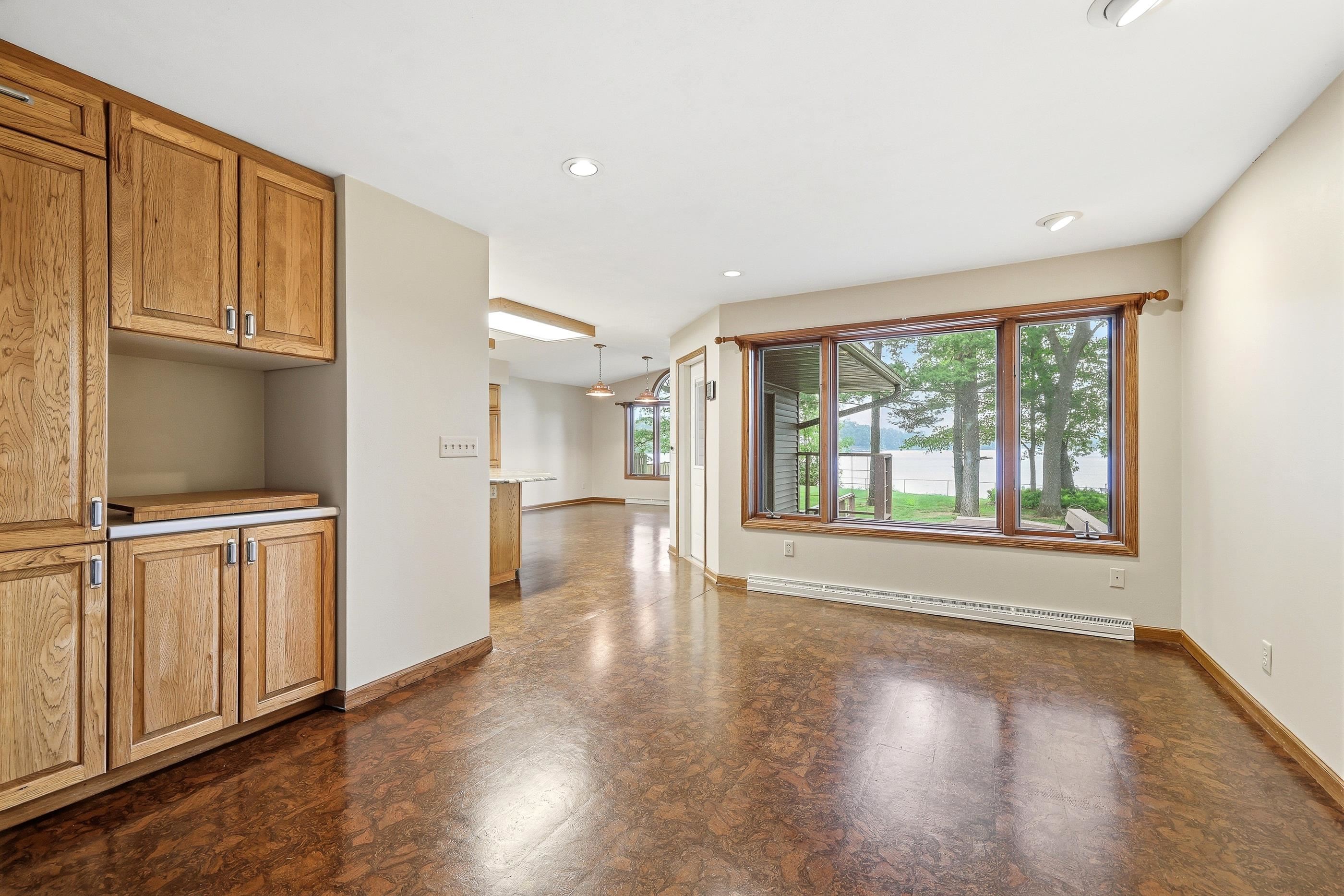 3139 Dans Drive Property Photo 9
