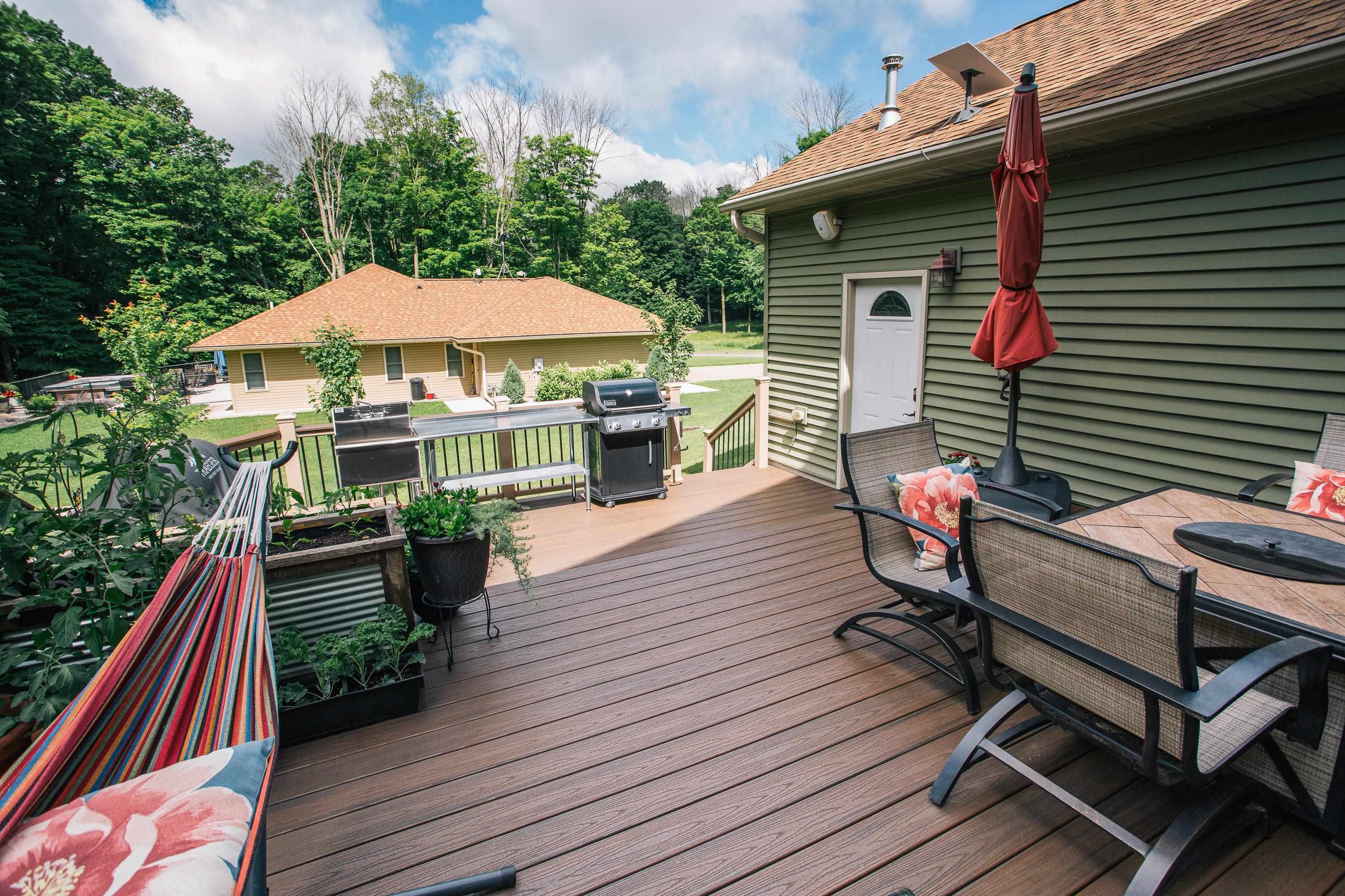 1022 Sand Lane Property Photo 12