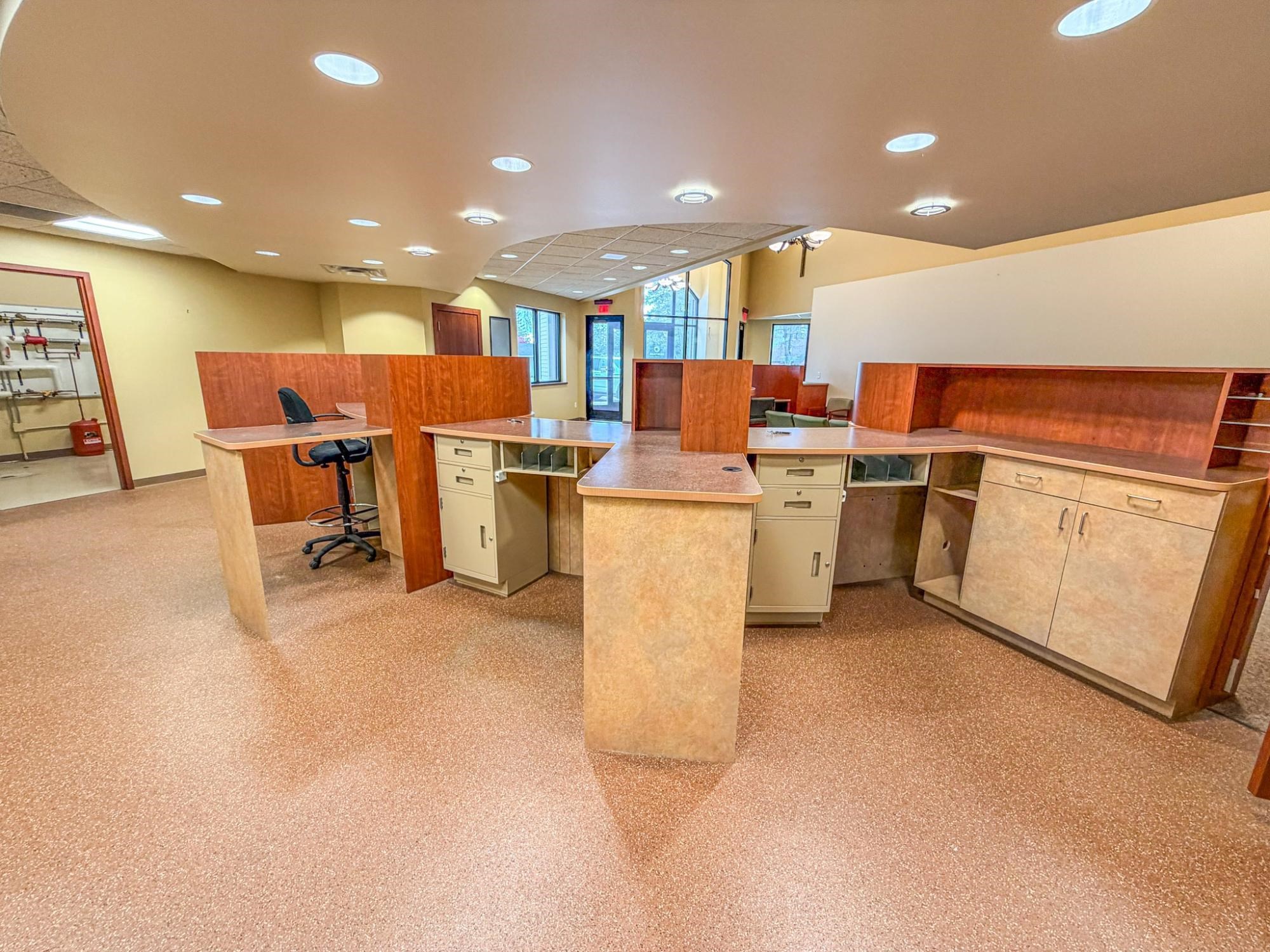1125 Town Street Property Photo 18
