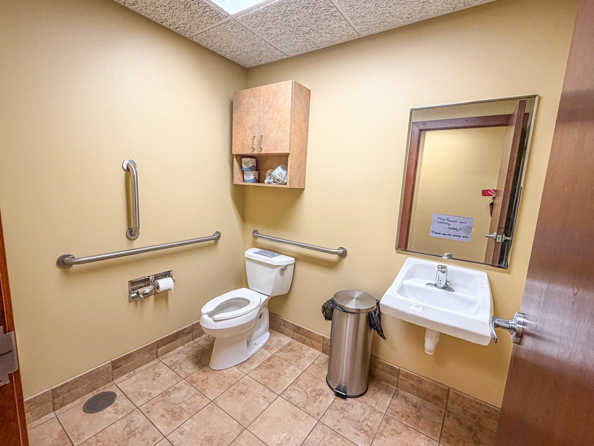 1125 Town Street Property Photo 28