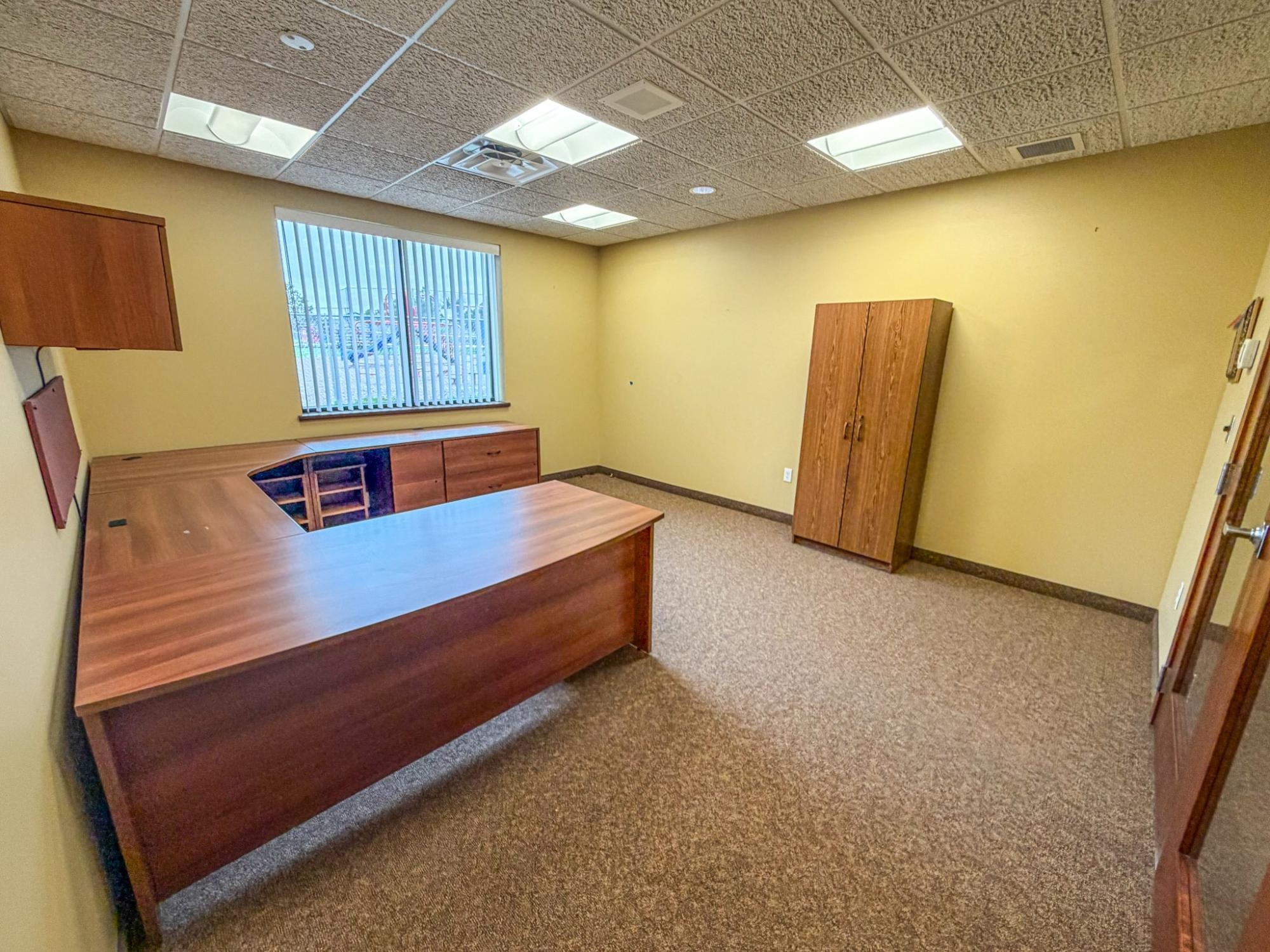 1125 Town Street Property Photo 38