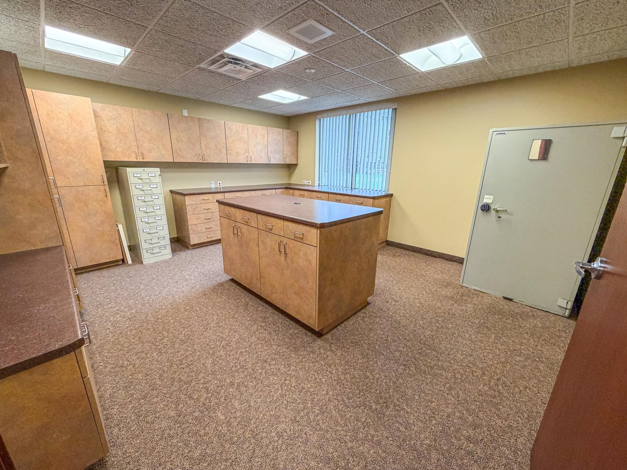 1125 Town Street Property Photo 46
