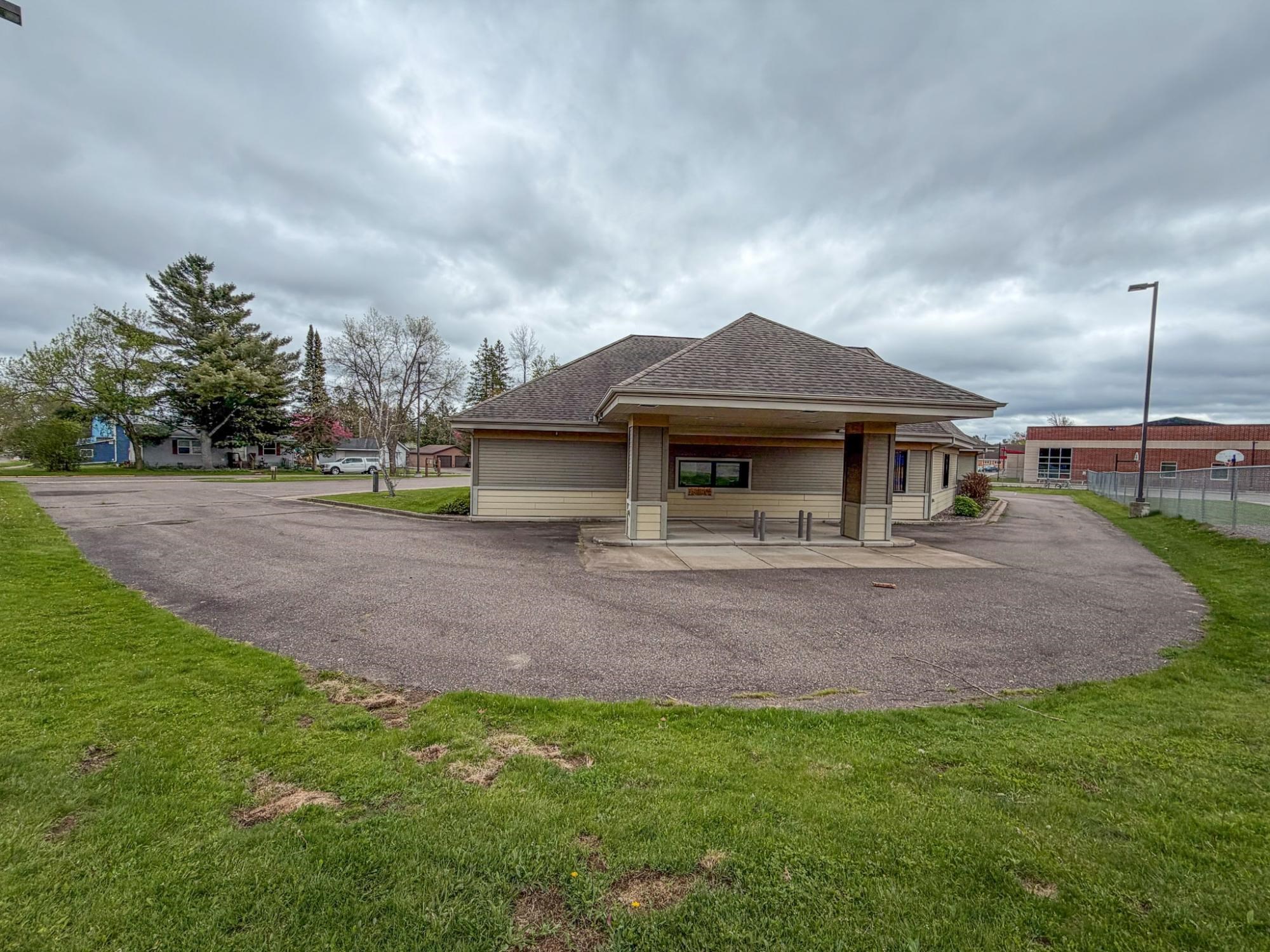 1125 Town Street Property Photo 50
