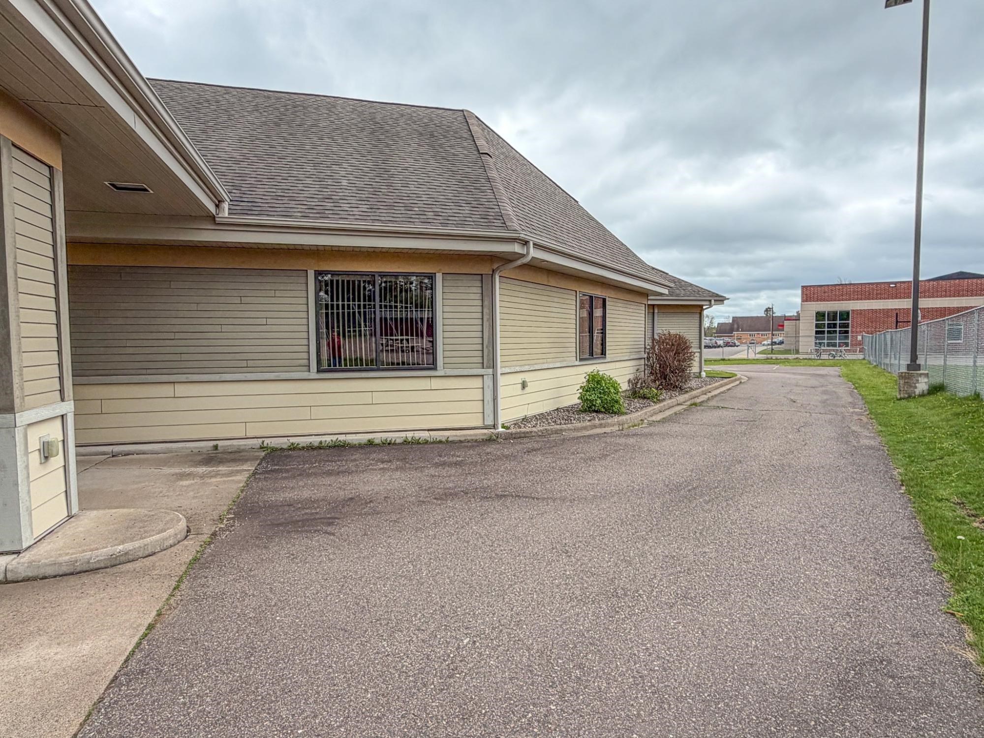 1125 Town Street Property Photo 51