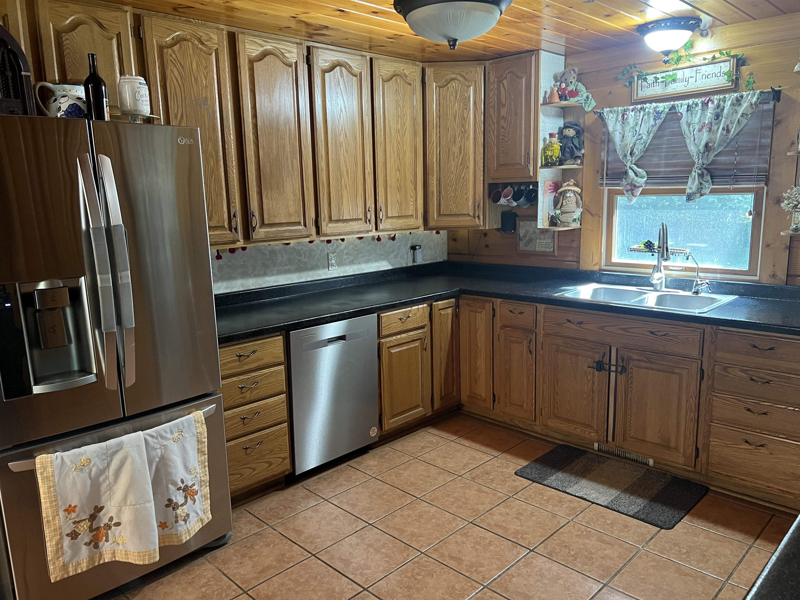 130403 County Road C Property Photo 14