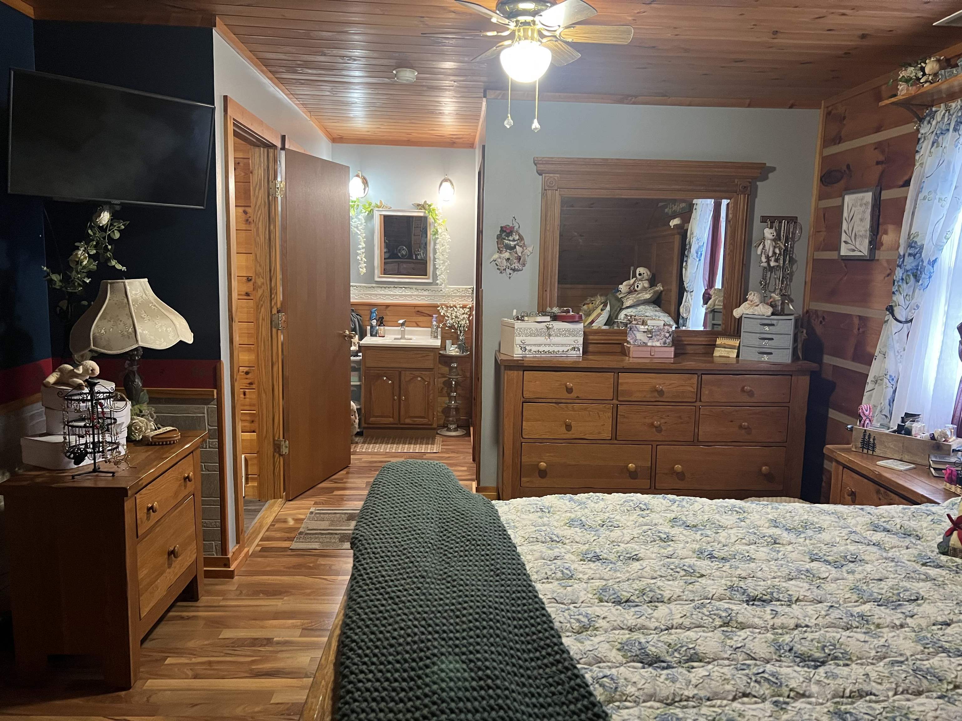 130403 County Road C Property Photo 21