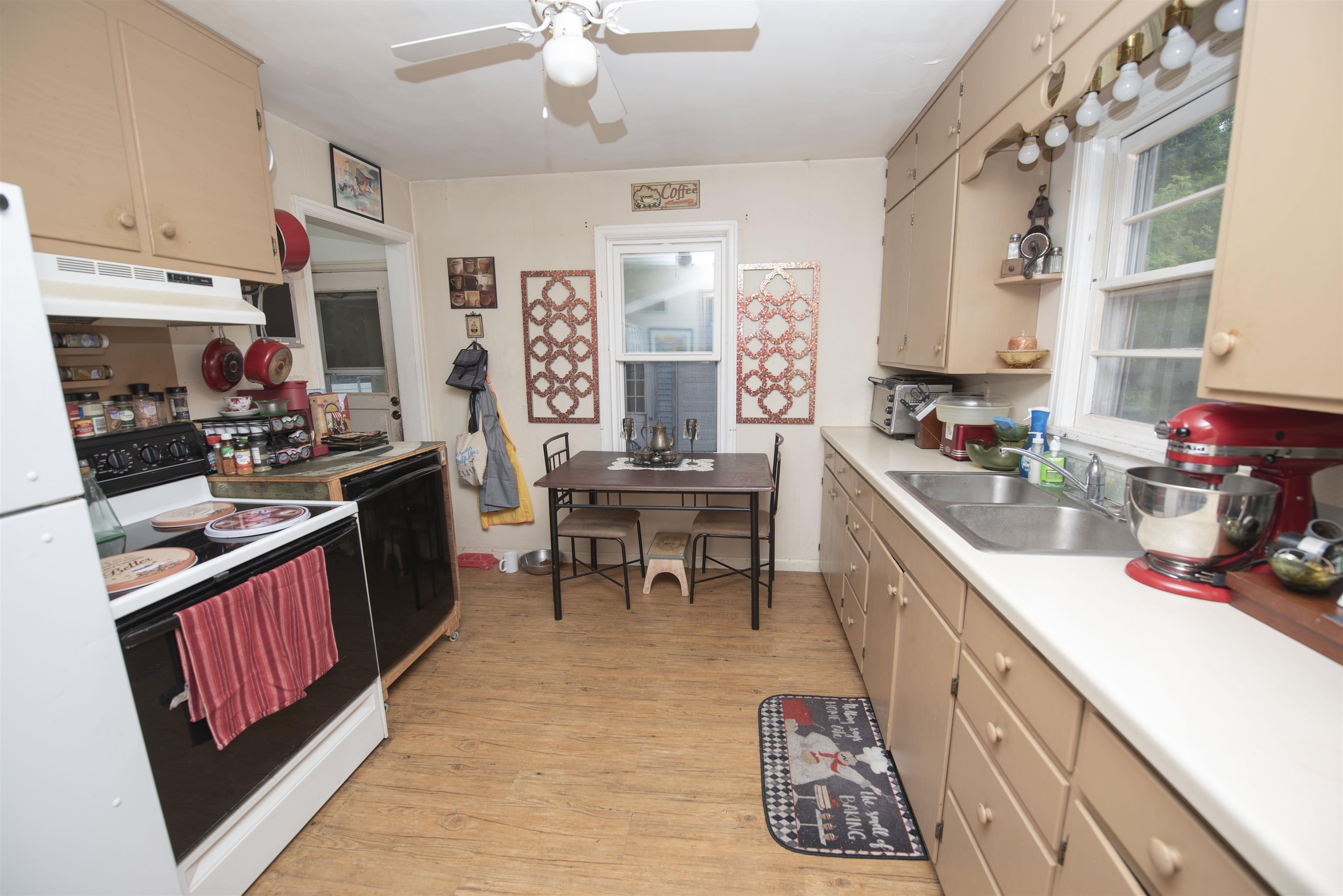 617 Fourth Avenue Property Photo 2