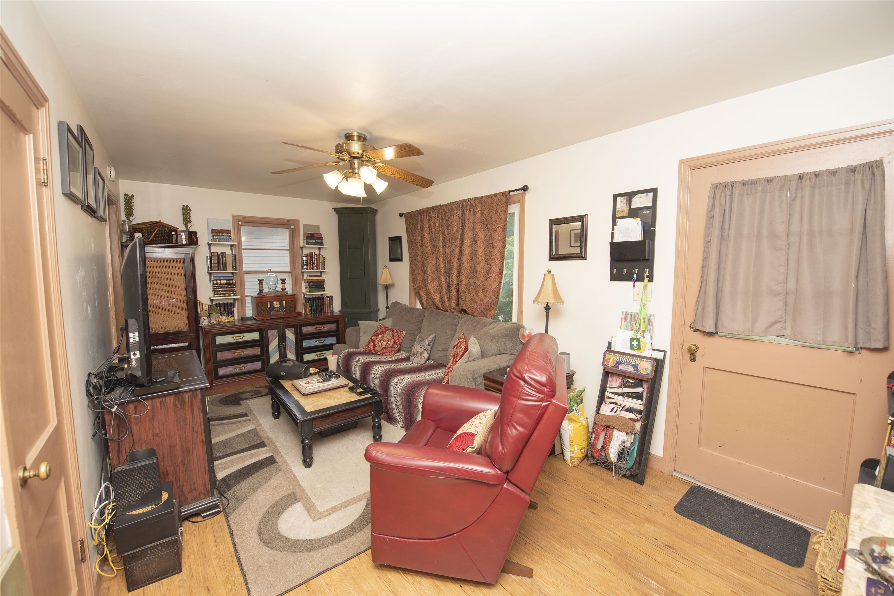 617 Fourth Avenue Property Photo 5