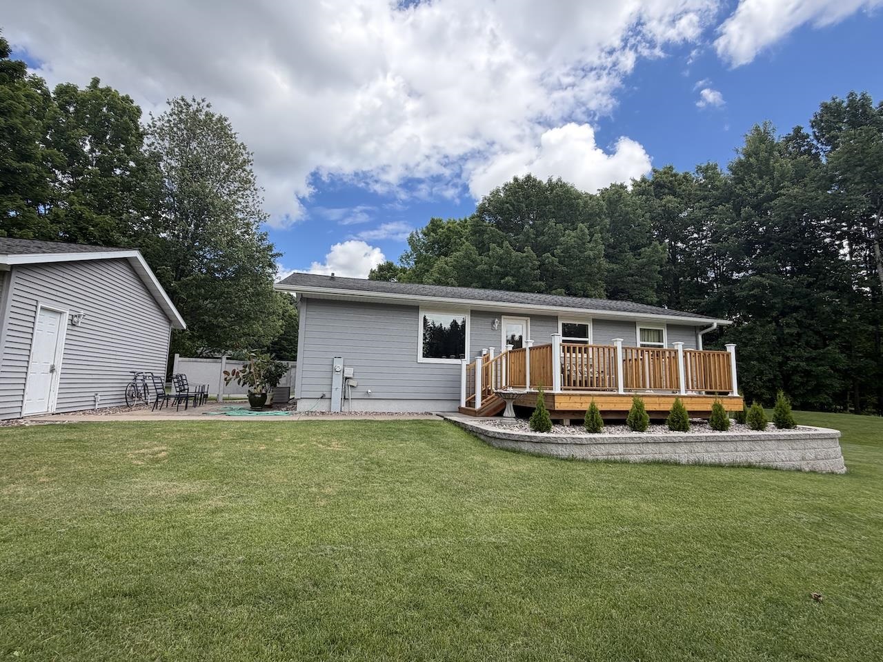 156979 Schroeder Drive Property Photo 32