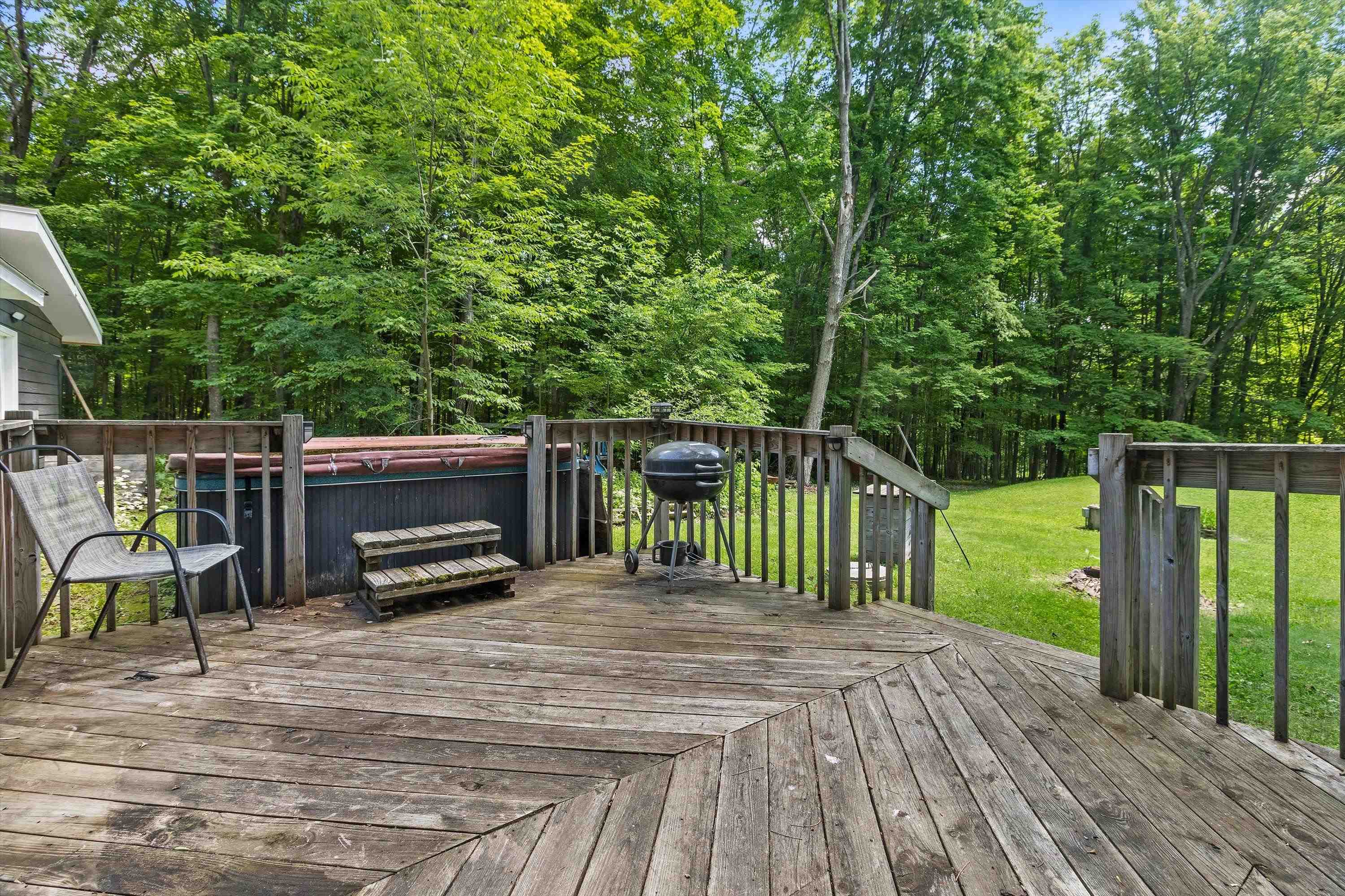 157245 Batten Drive Property Photo 22