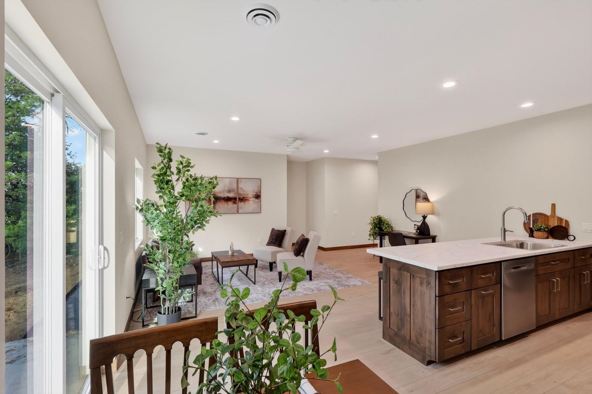3302 Bennington Court Property Photo 15