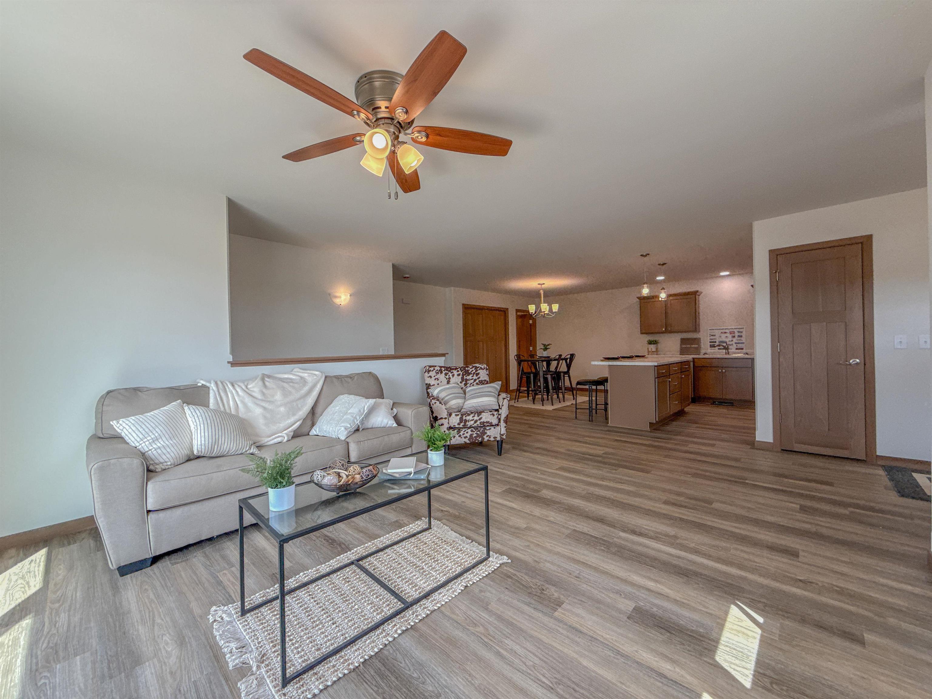 890 Morning Star Lane Property Photo 6