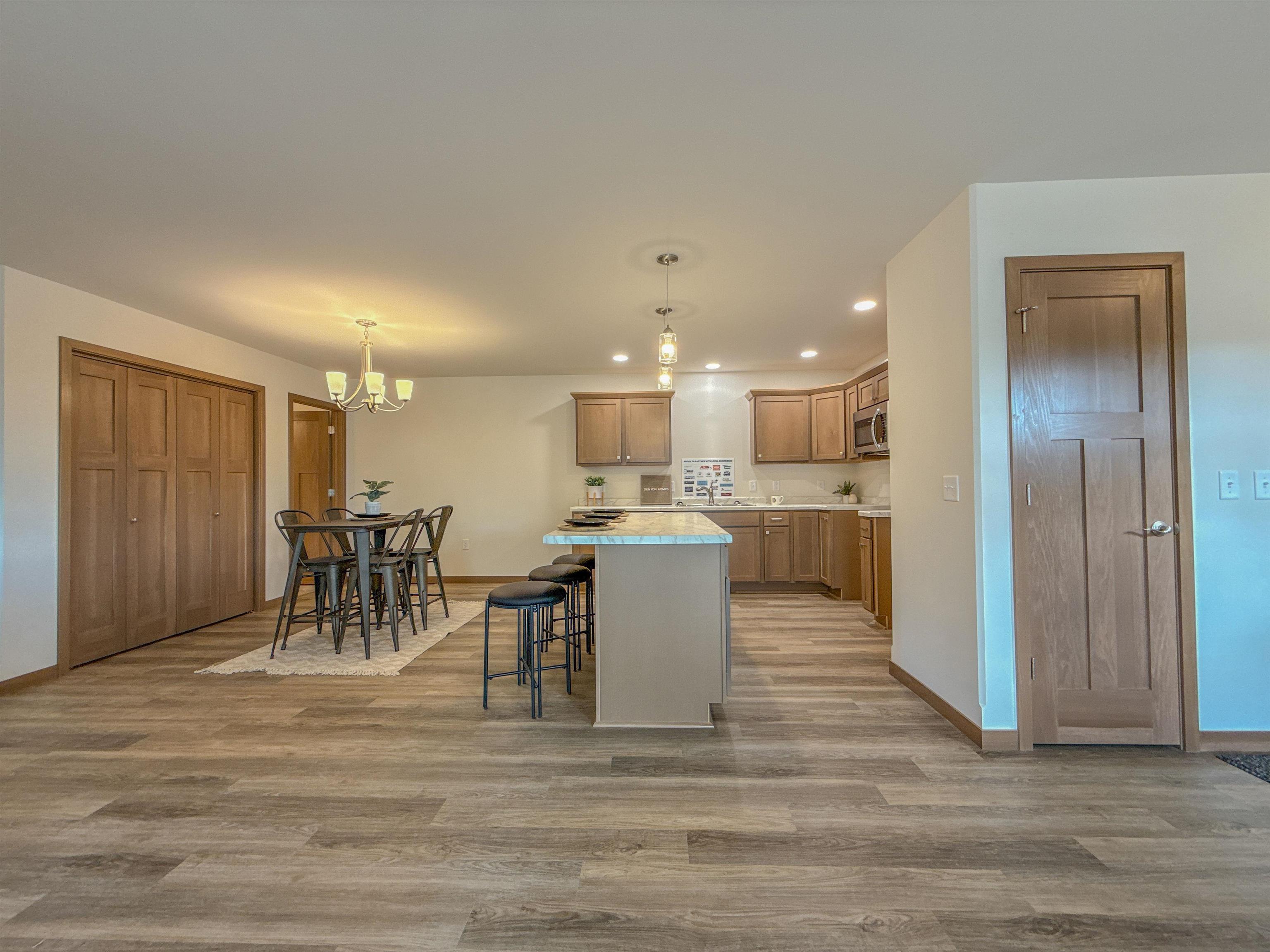 890 Morning Star Lane Property Photo 7