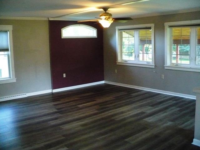 207 N Main Street Property Photo 9