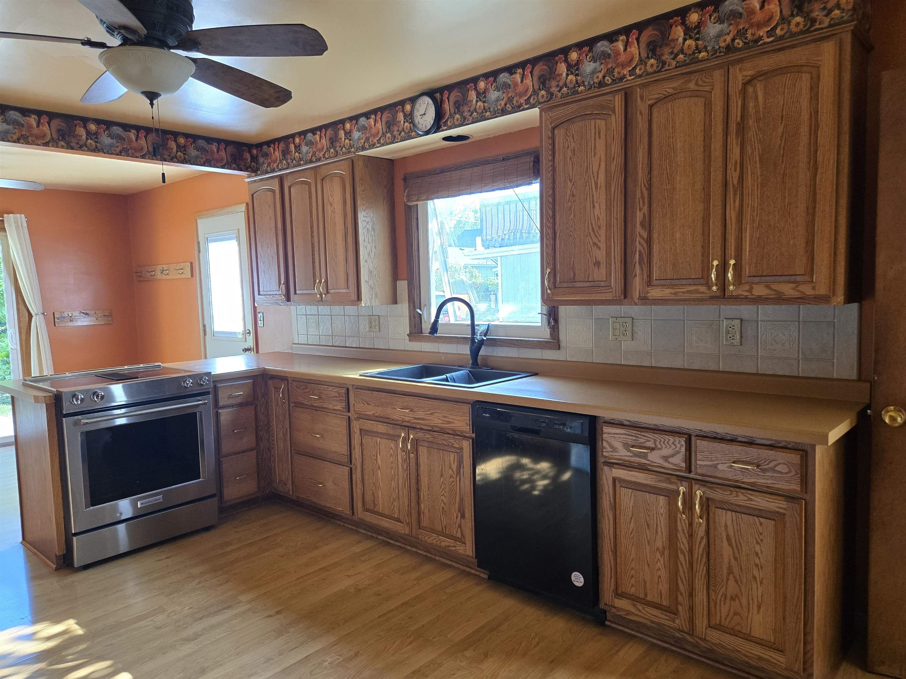 1724 Mc Culloch Street Property Photo 7