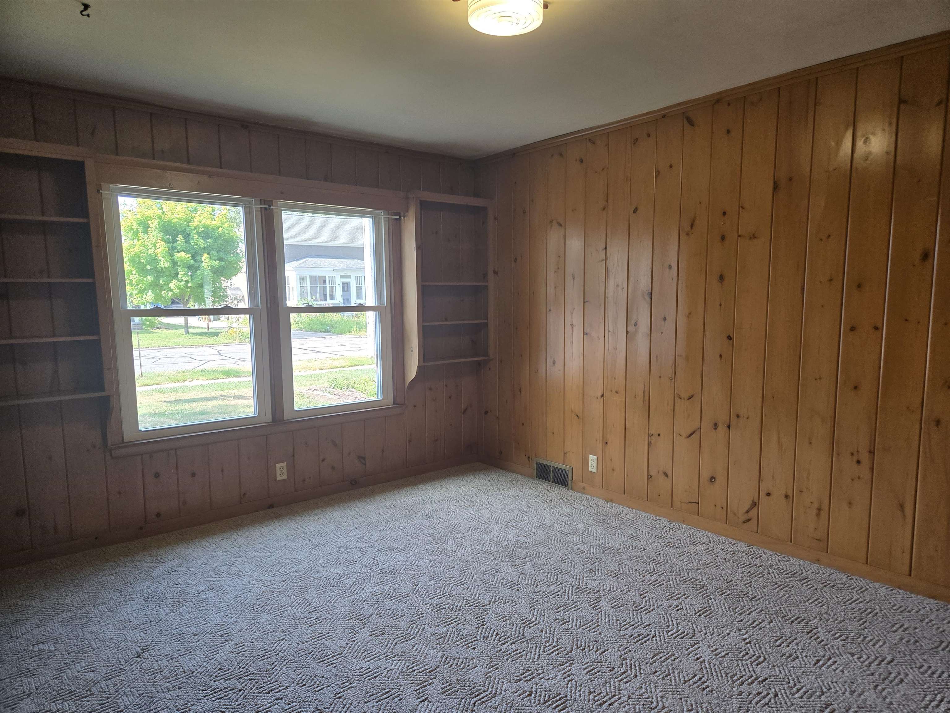 1724 Mc Culloch Street Property Photo 14