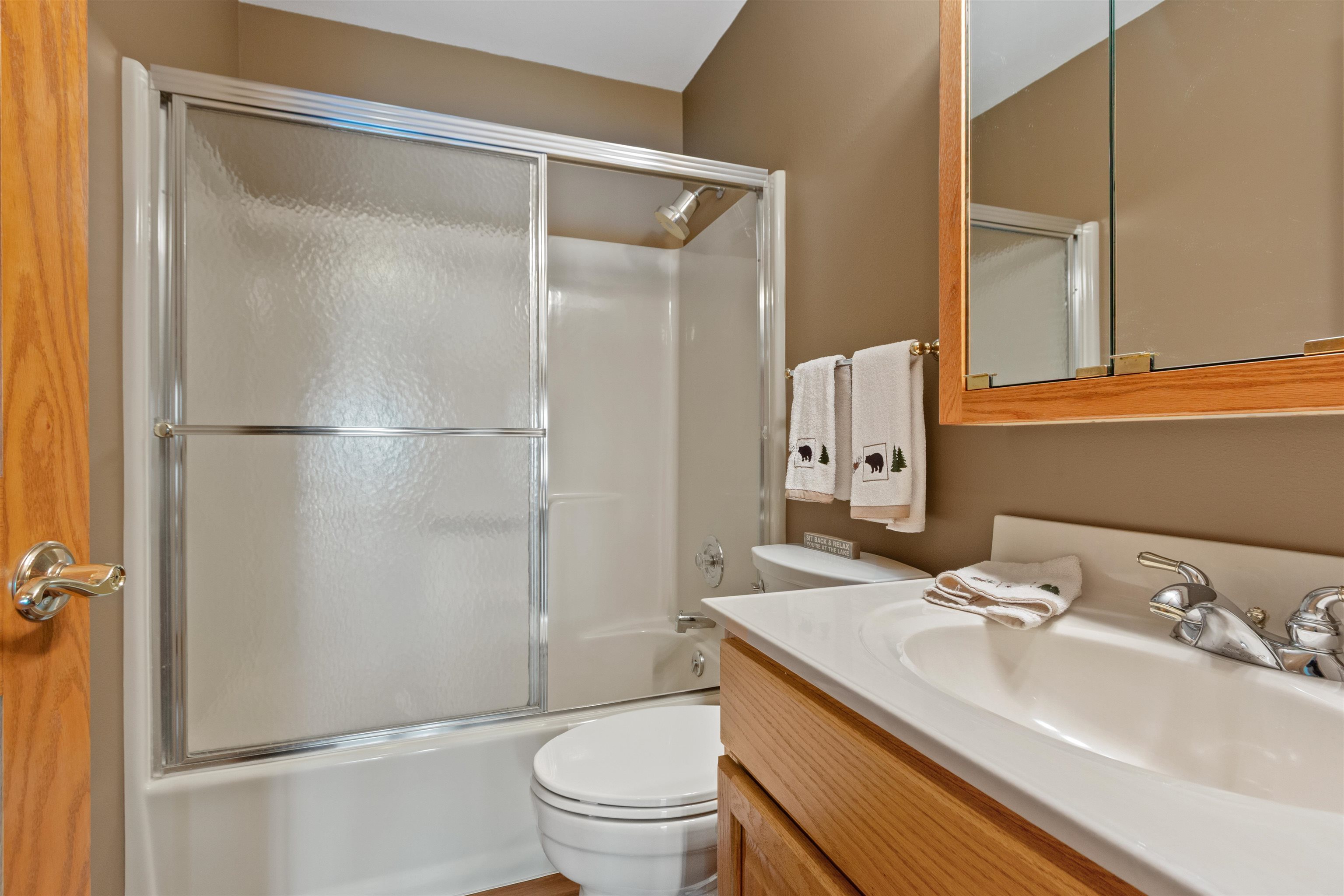 202347 Dubay Drive Property Photo 28
