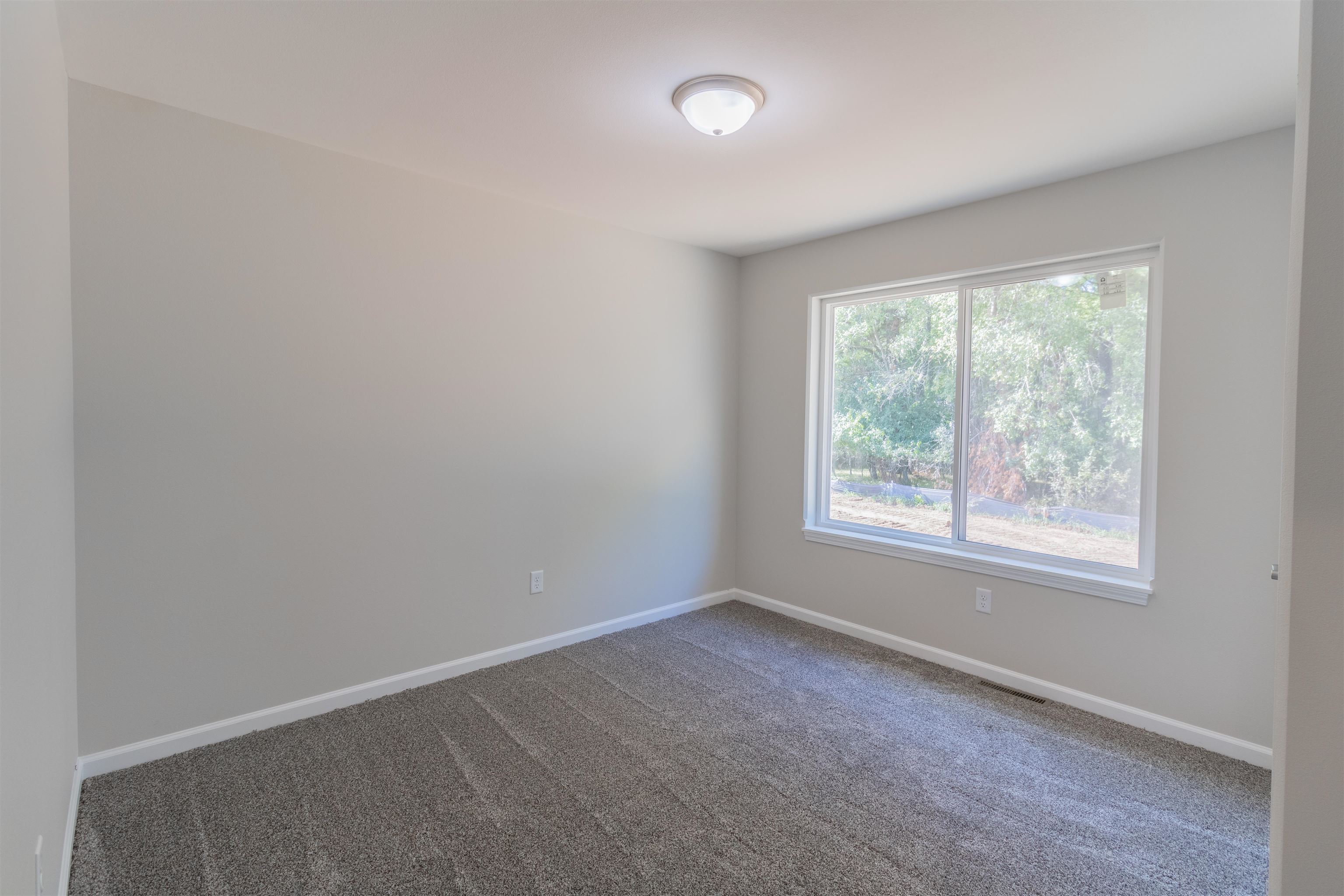 5526 Forest Creek Road Property Photo 19