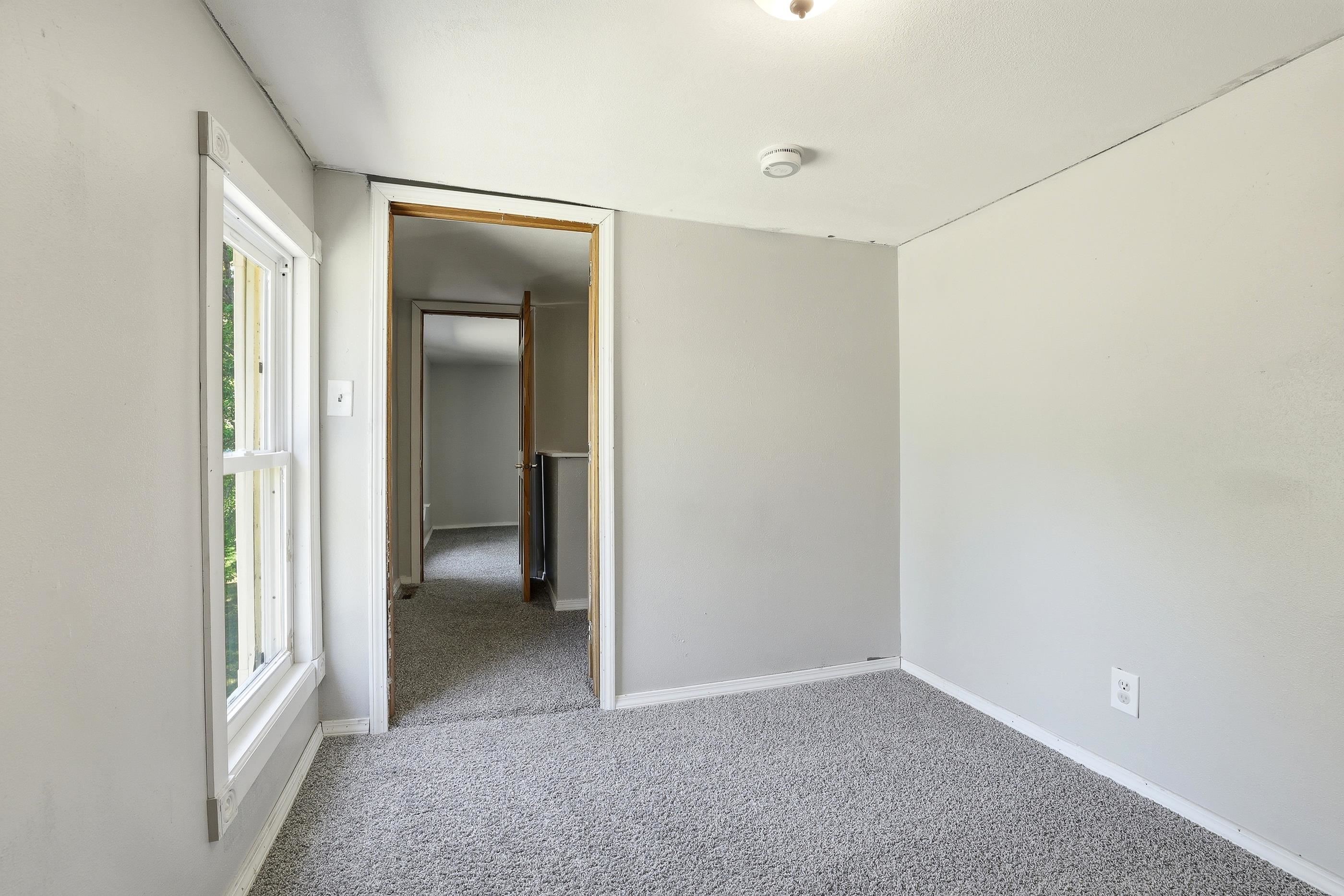 8334 Klondyke Street Property Photo 32