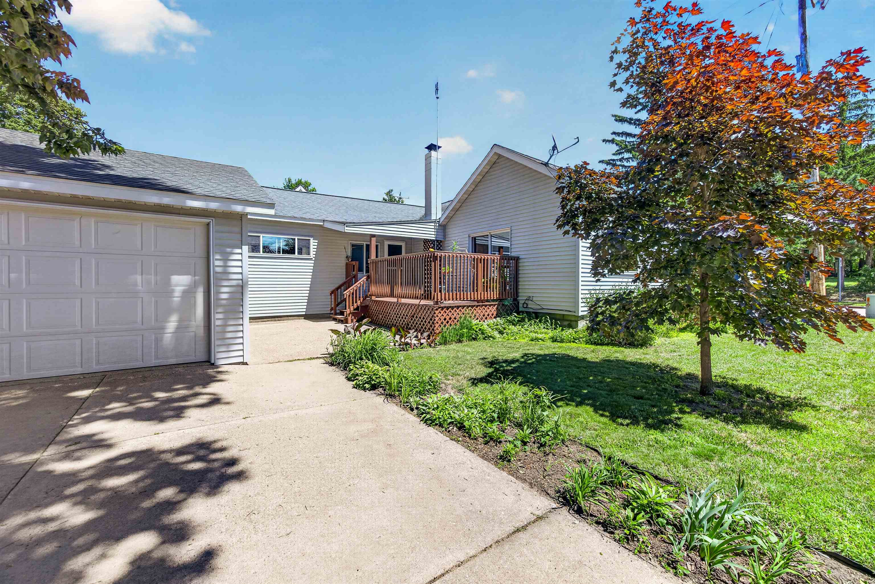 1000 Wisconsin Street Property Photo 44