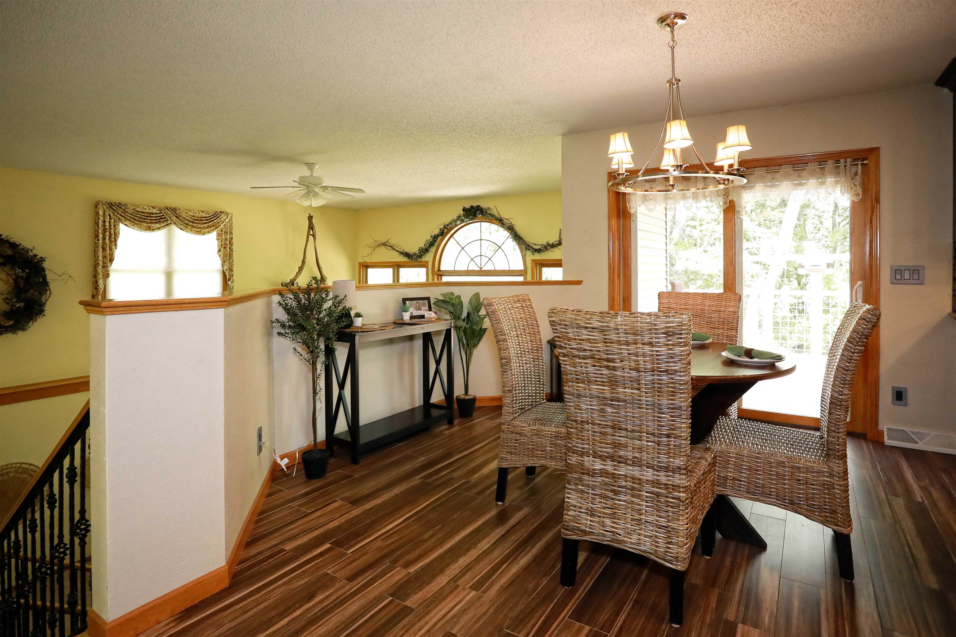 1424 Oxbow Road Property Photo 9