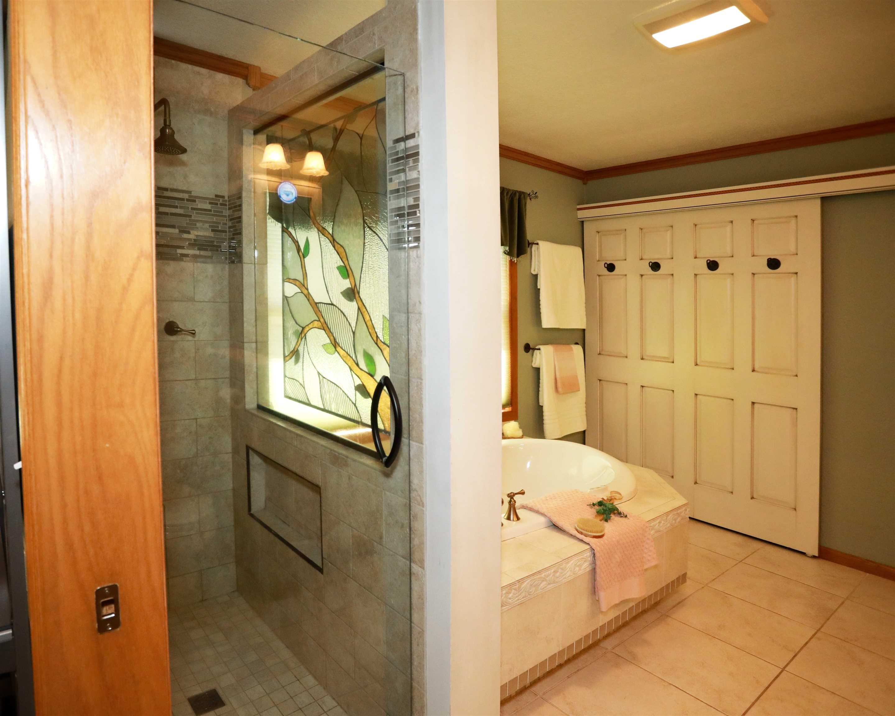 1424 Oxbow Road Property Photo 30