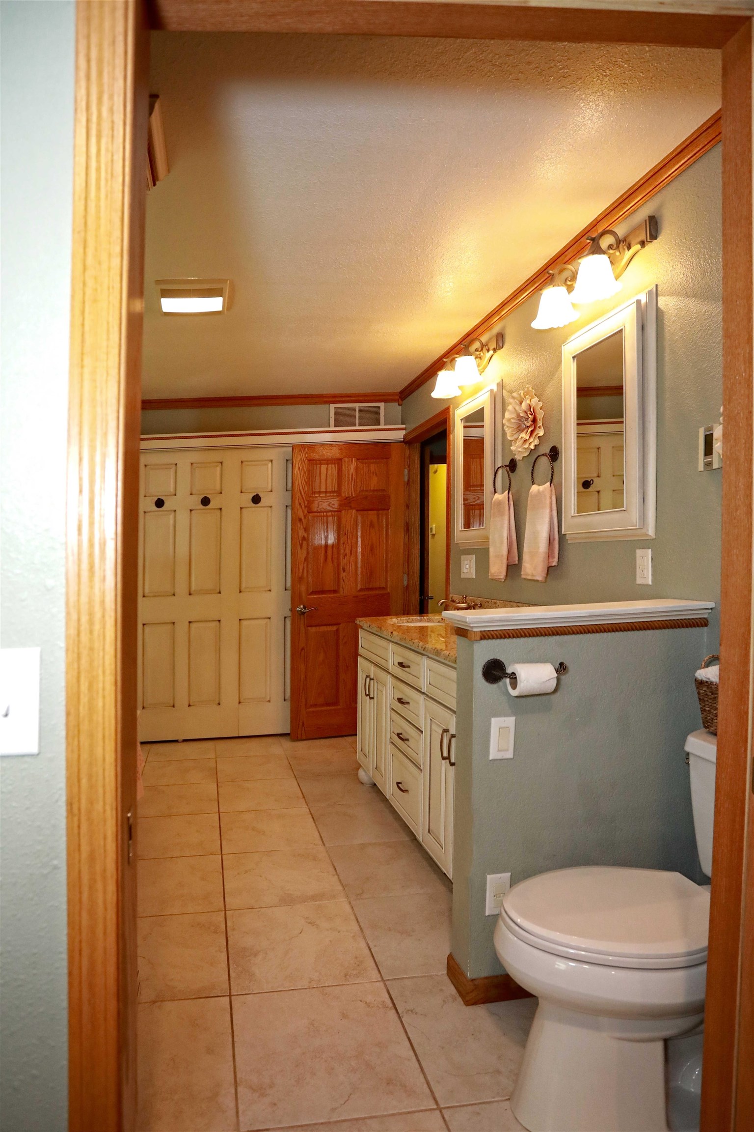 1424 Oxbow Road Property Photo 32
