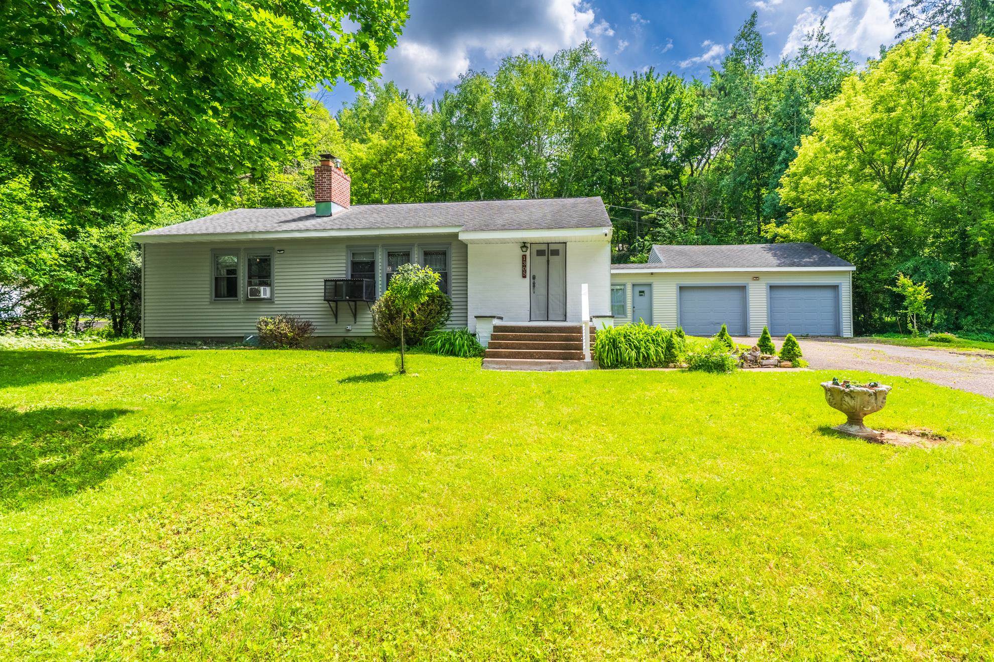 1305 Steuben Street Property Photo 48