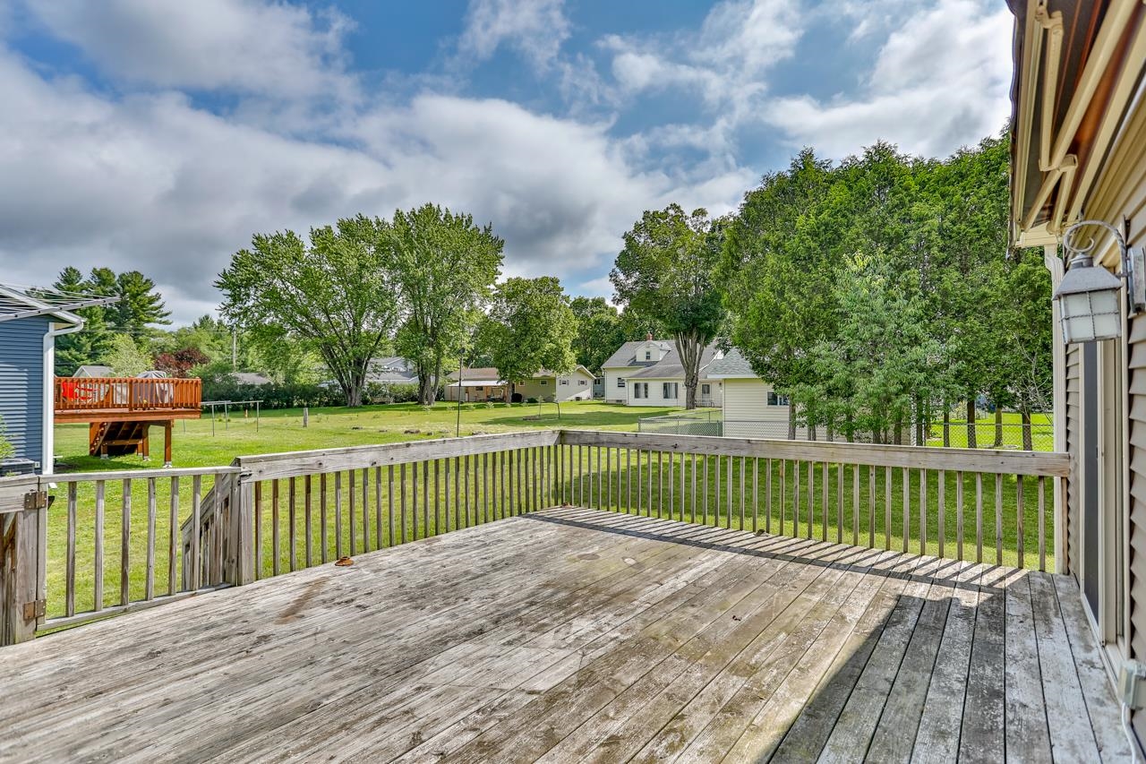 1615 Gemini Place Property Photo 9