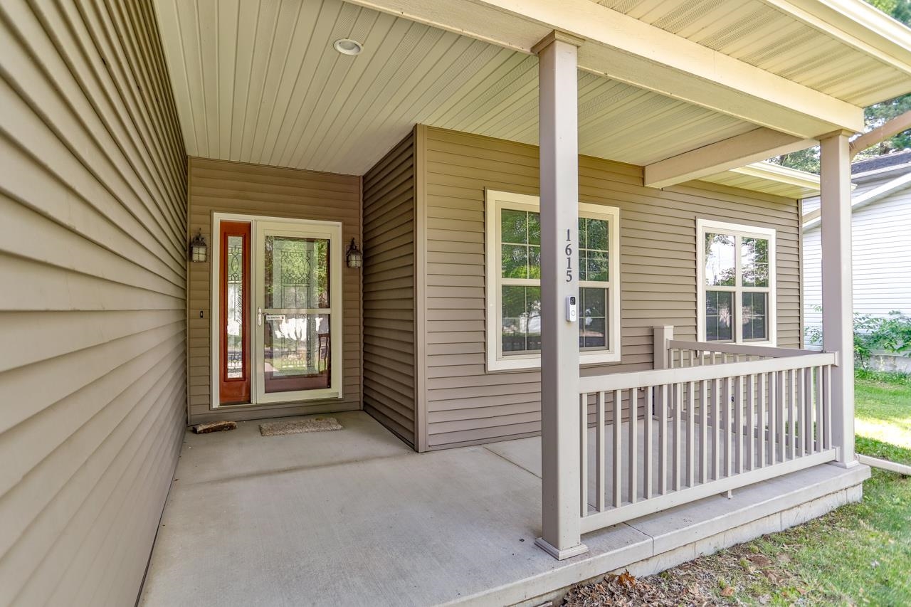 1615 Gemini Place Property Photo 10