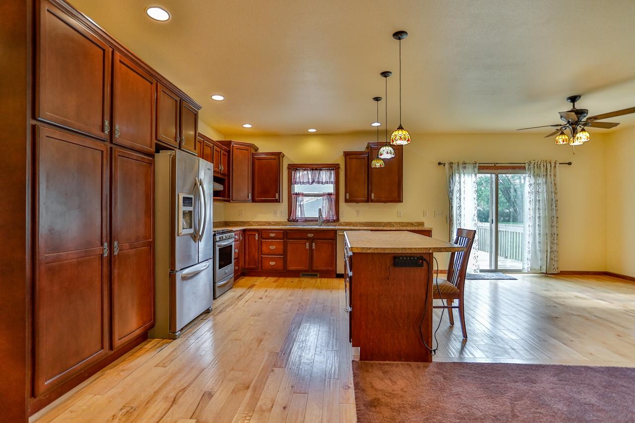 1615 Gemini Place Property Photo 13